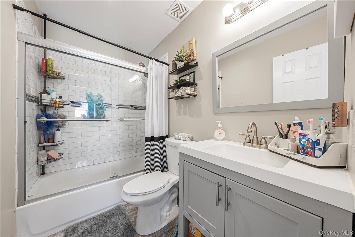 7 Sycamore Court, Highland Mills, NY 10930