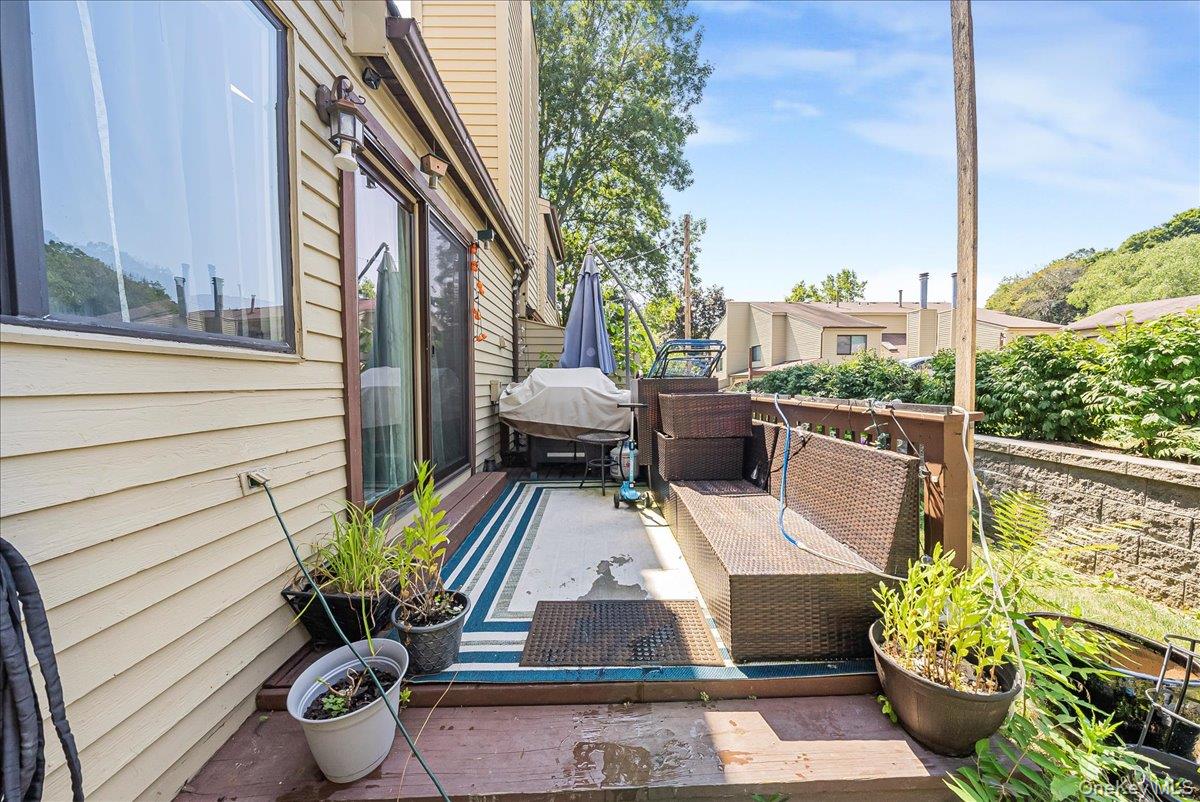 7 Sycamore Court, Highland Mills, NY 10930