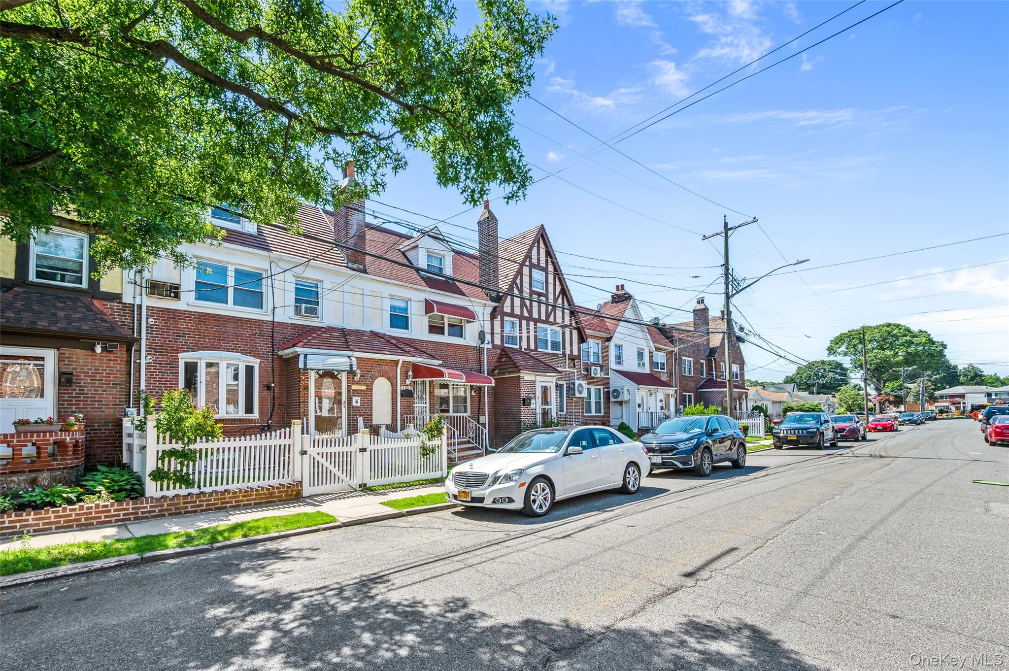 14229 231st Street, Laurelton, NY 11413
