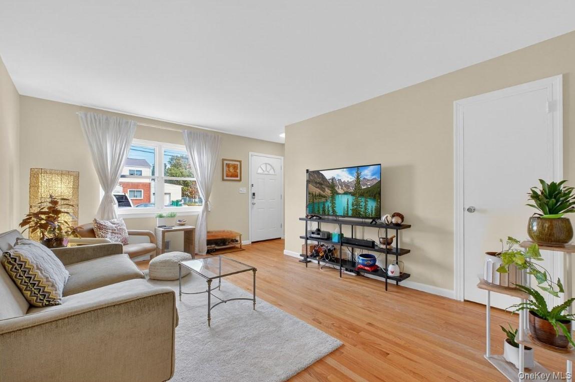 17 S Gilmore Boulevard, Wappingers Falls, NY 12590