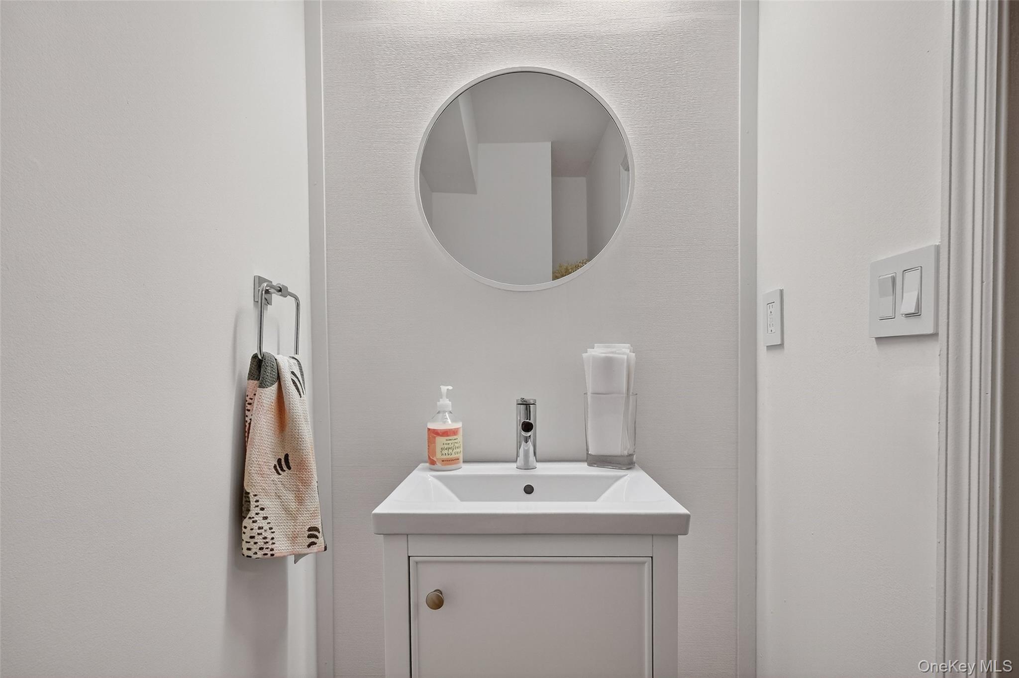 17 S Gilmore Boulevard, Wappingers Falls, NY 12590