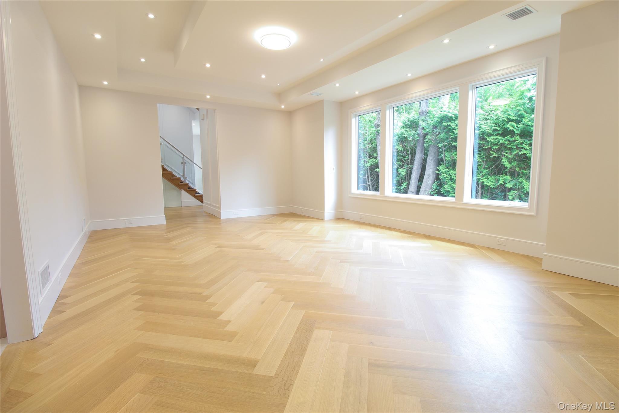 8 Sealy Drive, Lawrence, NY 11559