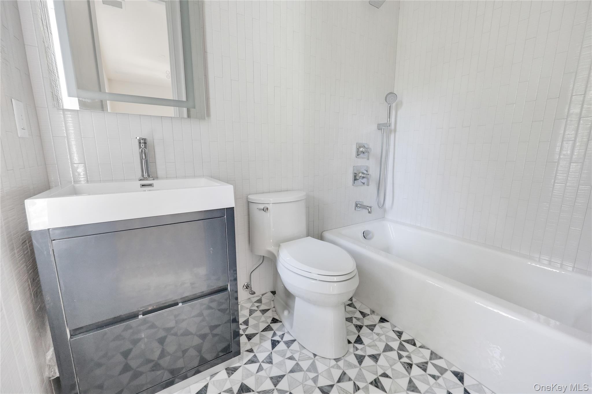 8 Sealy Drive, Lawrence, NY 11559