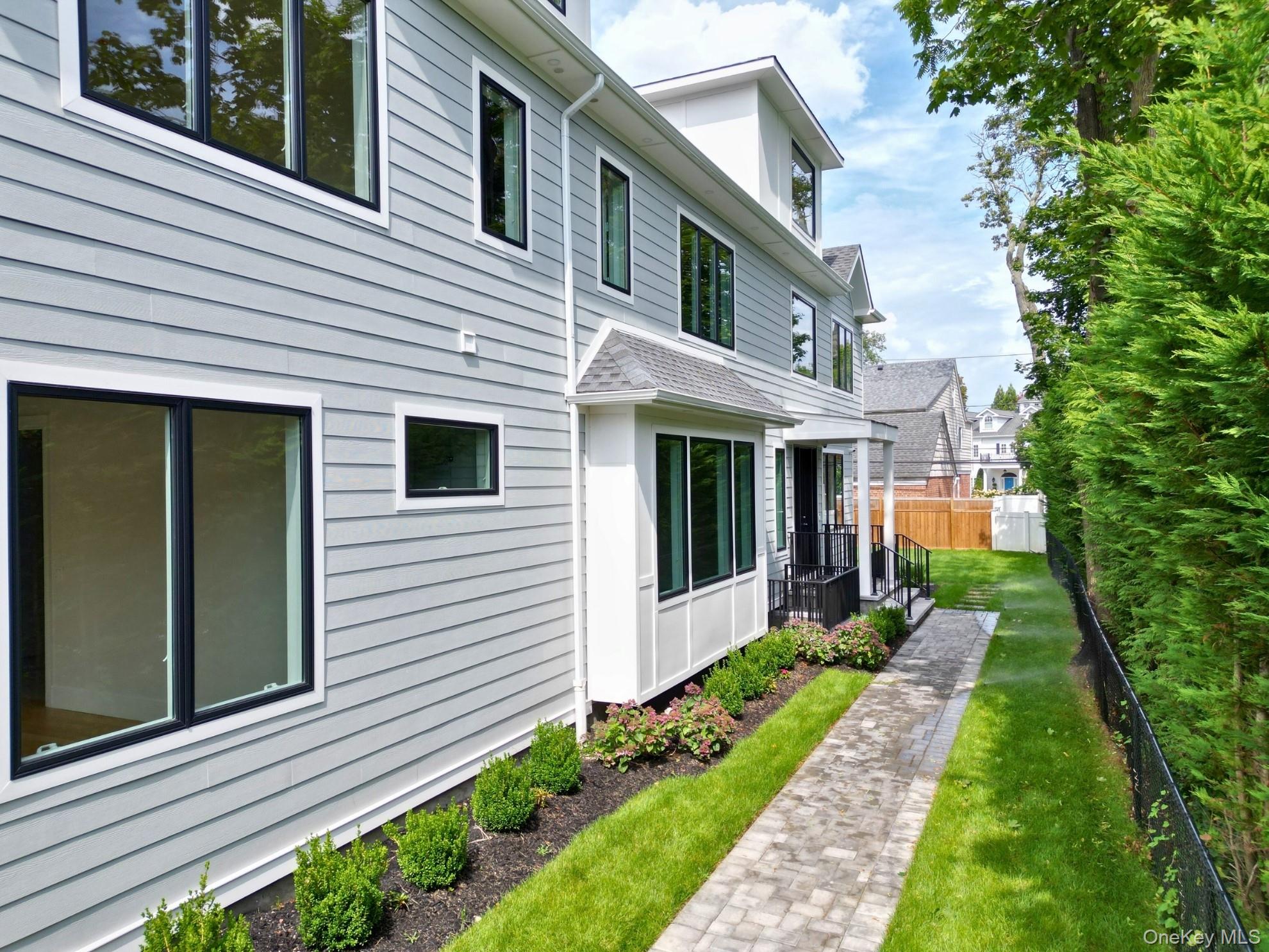 8 Sealy Drive, Lawrence, NY 11559