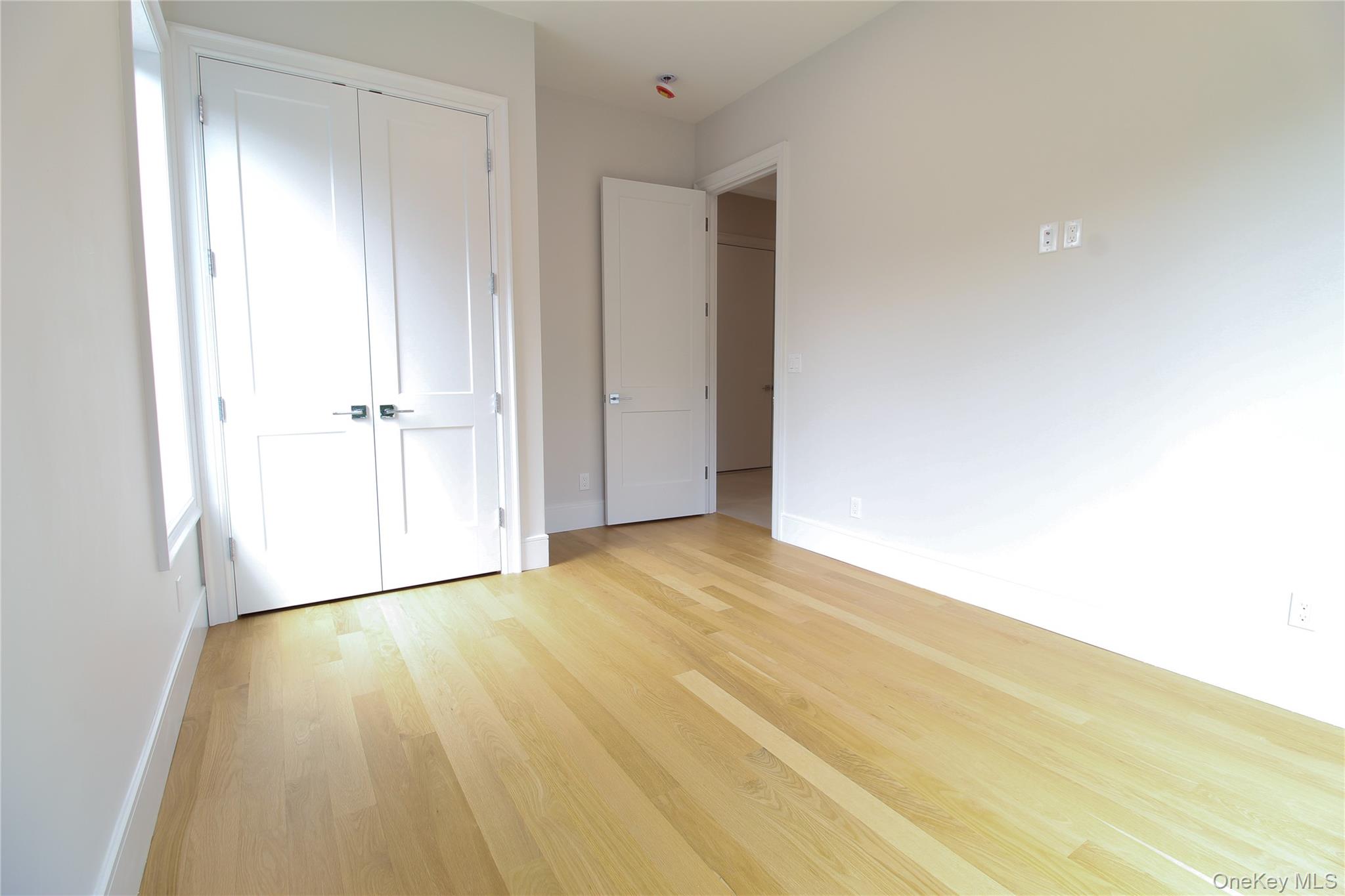 8 Sealy Drive, Lawrence, NY 11559