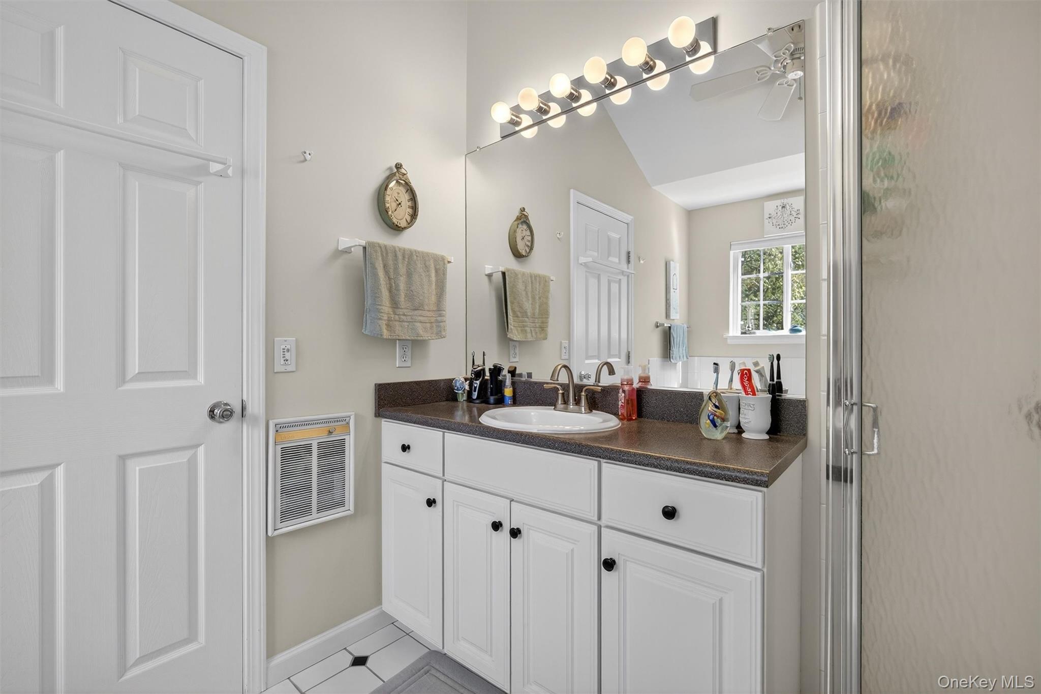 172 Isis Drive # 1E, Newburgh, NY 12550