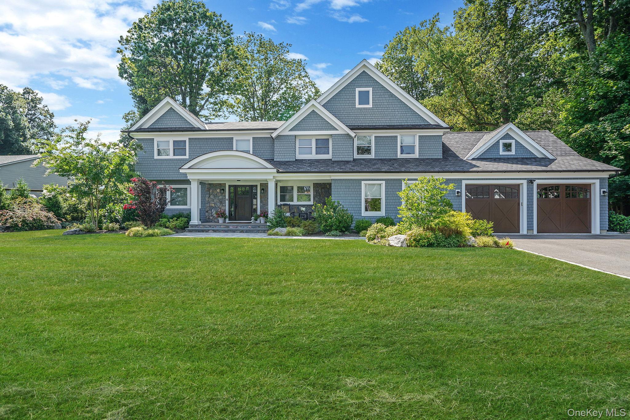 26 View Road, Setauket, NY 11733