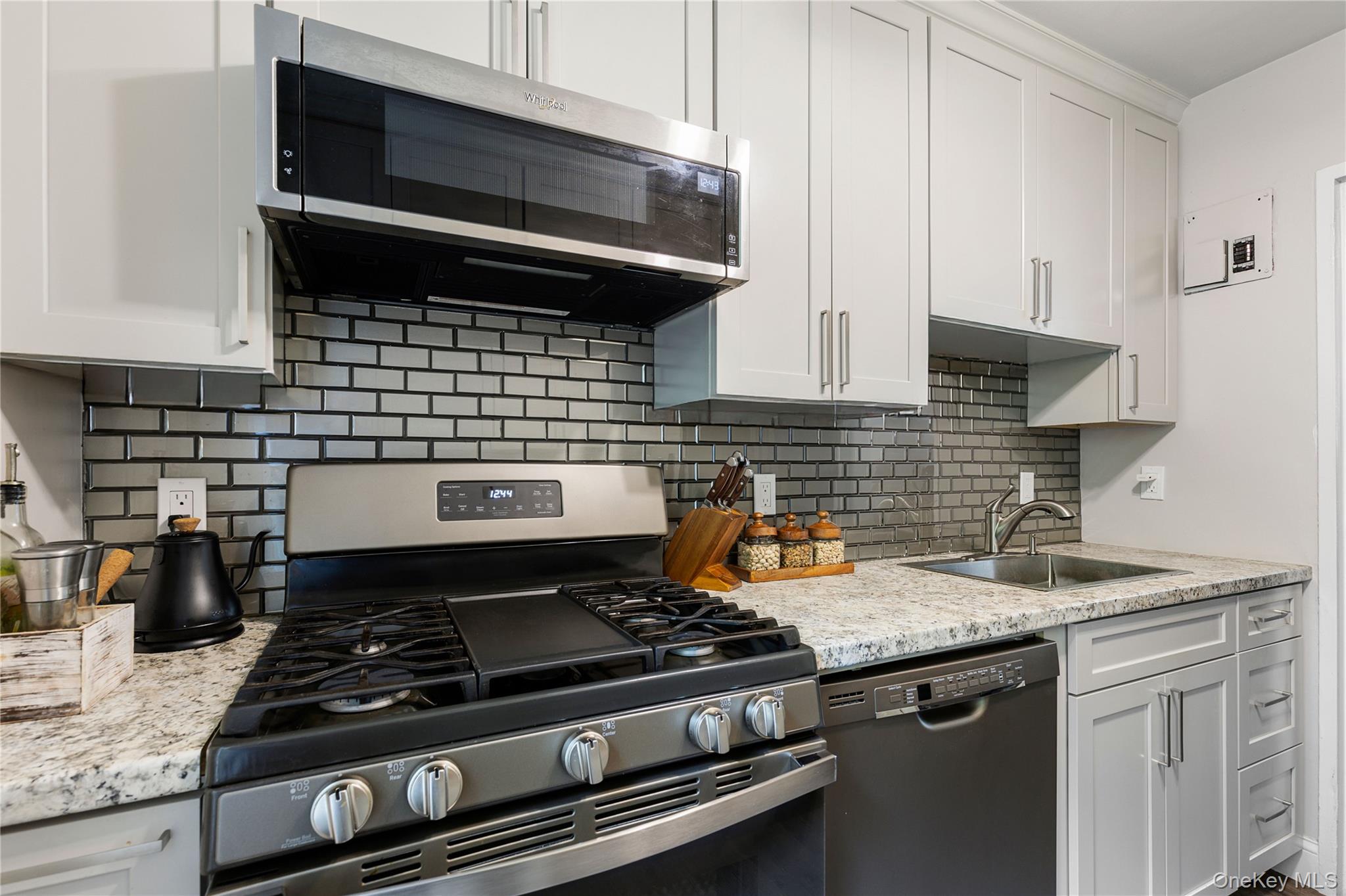 121 N Broadway Avenue # 21E, White Plains, NY 10603