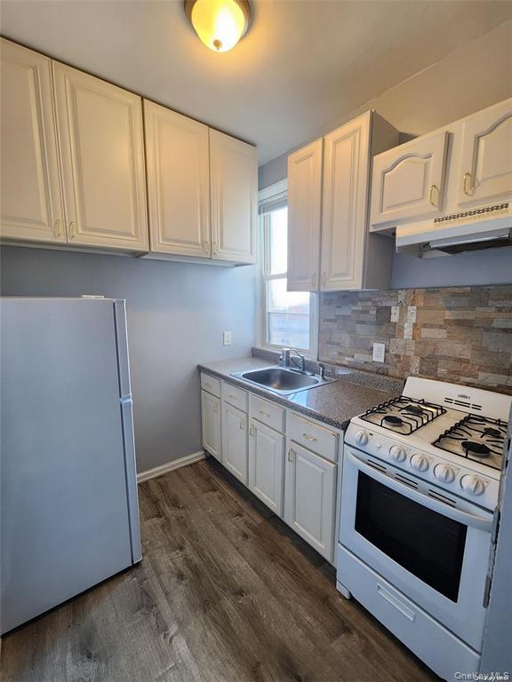 36 Hillside Avenue # 4, Williston Park, NY 11596