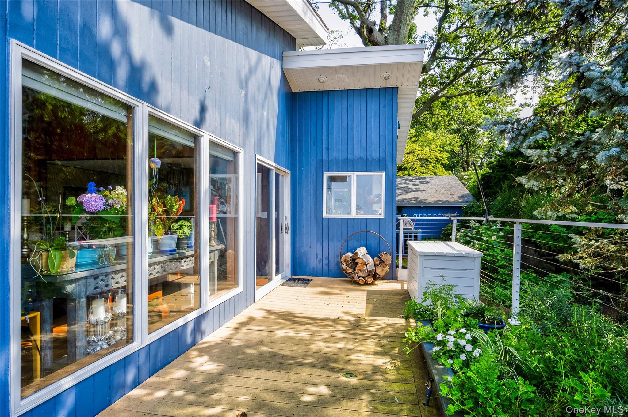 14 Mariners Lane, Northport, NY 11768