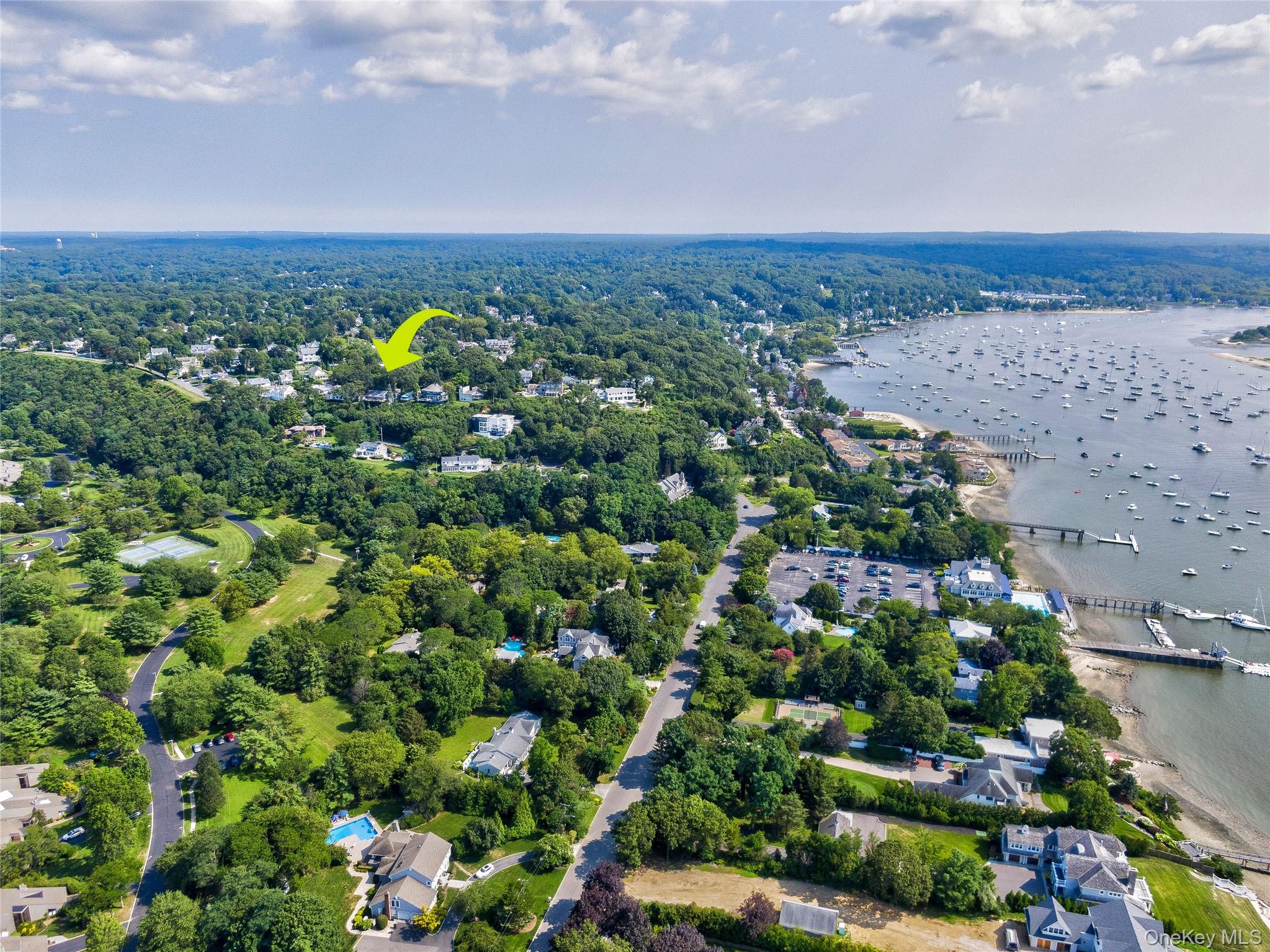 14 Mariners Lane, Northport, NY 11768