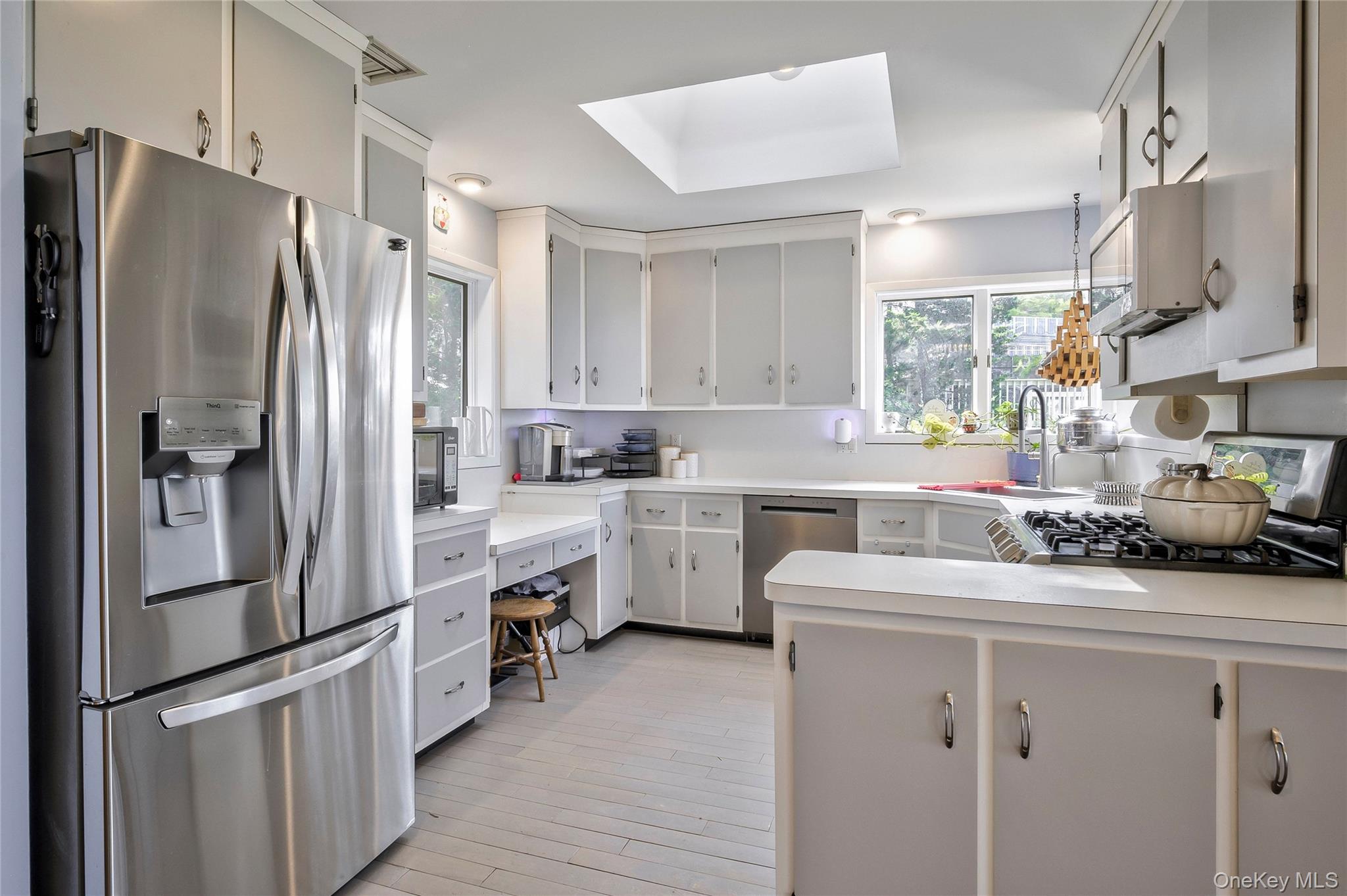 14 Mariners Lane, Northport, NY 11768