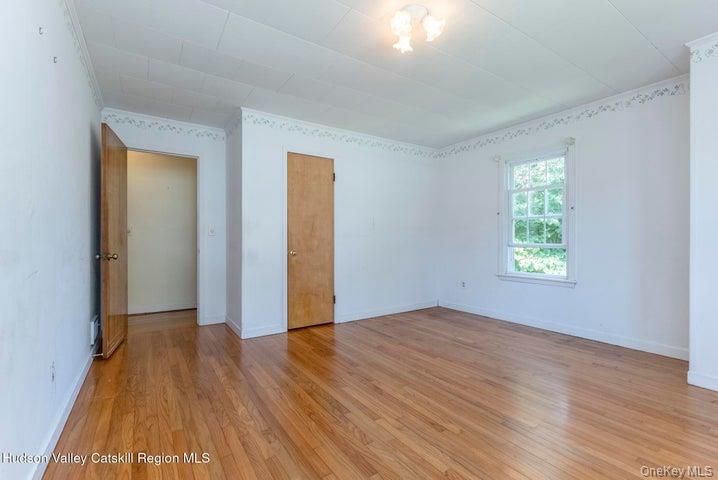 408 Fairview Avenue, Hurley, NY 12443