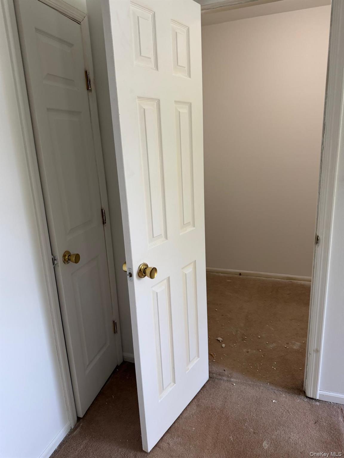 11 Sagewood Drive, Shirley, NY 11967