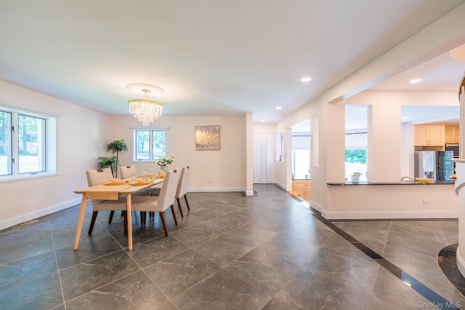 530 S Centre Island Road, Oyster Bay, NY 11771