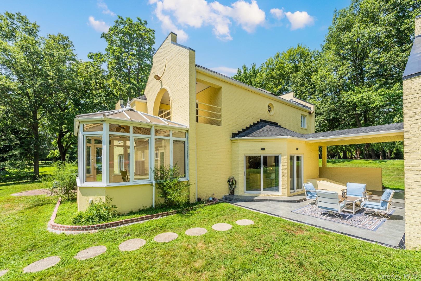 530 S Centre Island Road, Oyster Bay, NY 11771