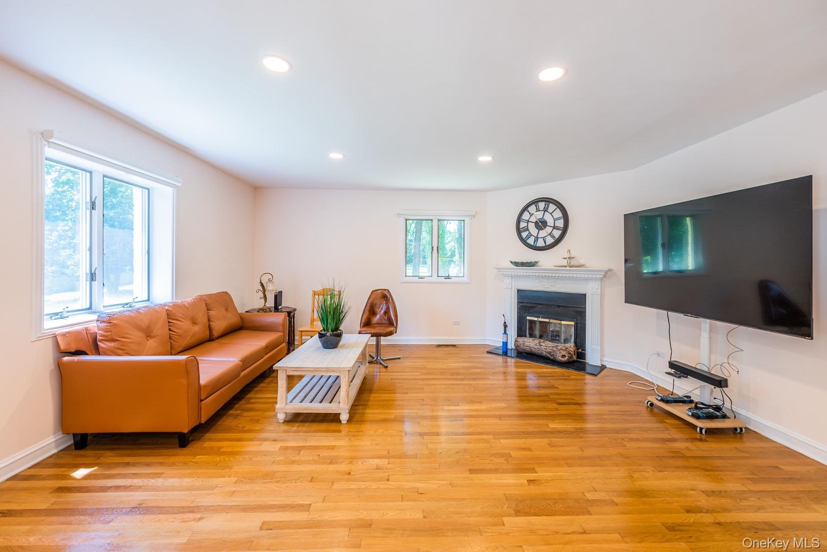 530 S Centre Island Road, Oyster Bay, NY 11771