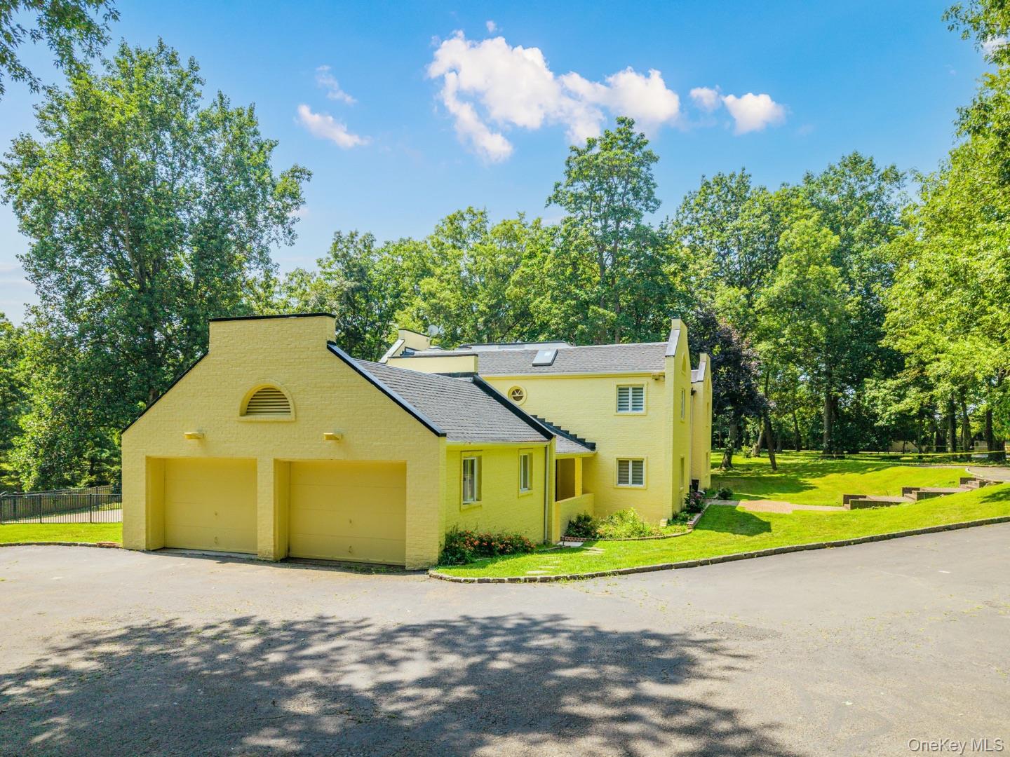 530 S Centre Island Road, Oyster Bay, NY 11771