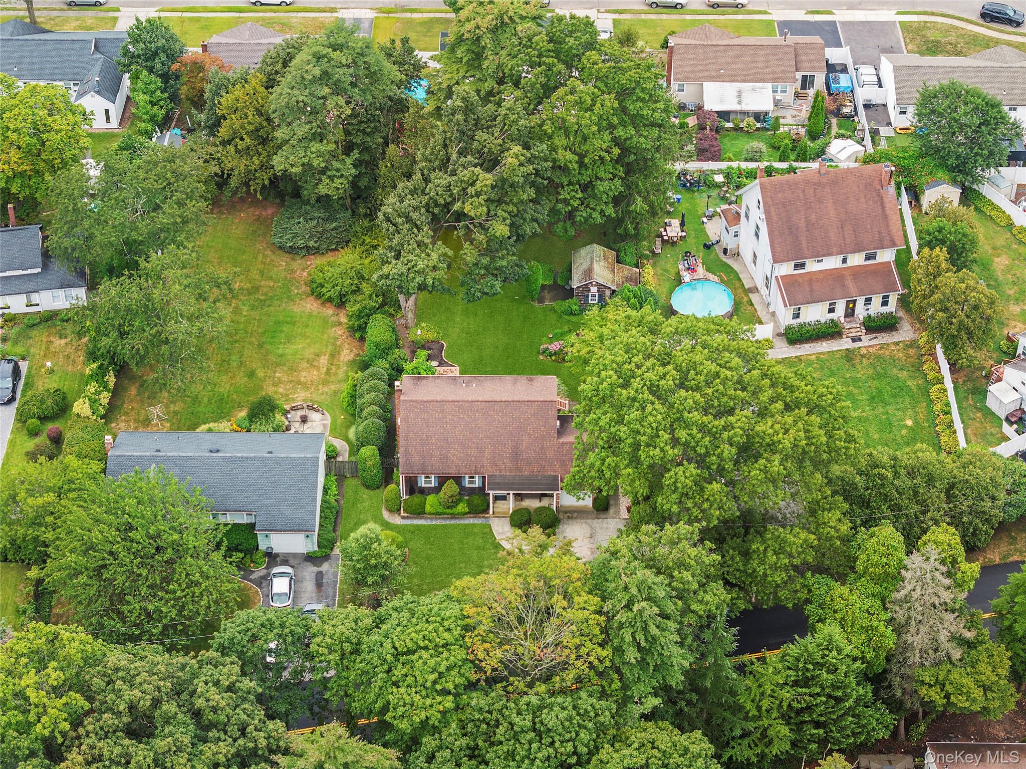 222 Half Hollow Road, Deer Park, NY 11729