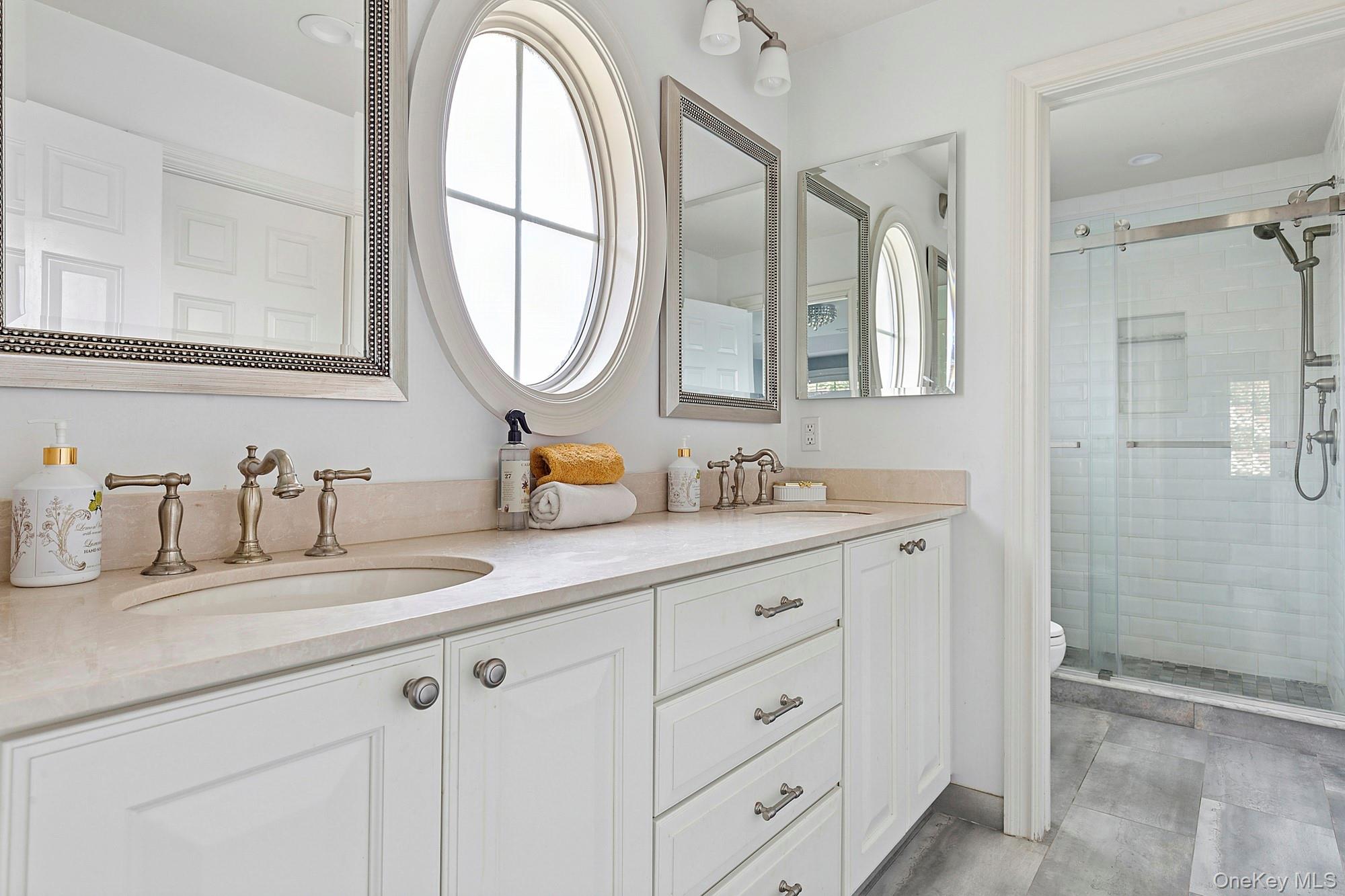 106 Morris Avenue # 8, Rockville Centre, NY 11570