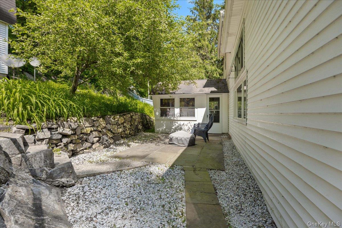 398 E Main Street, Jefferson Valley, NY 10535