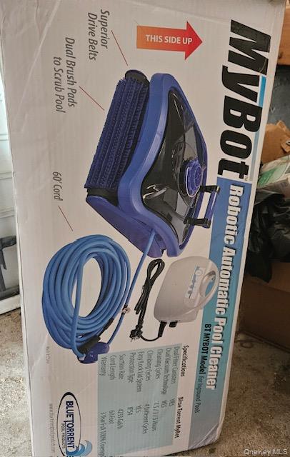 147 W 11th Street, Deer Park, NY 11729