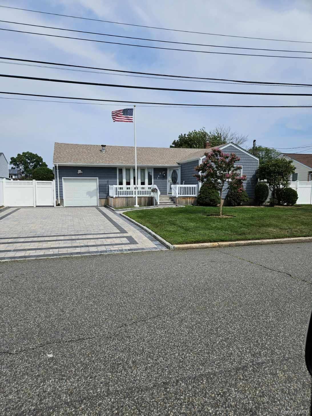 147 W 11th Street, Deer Park, NY 11729