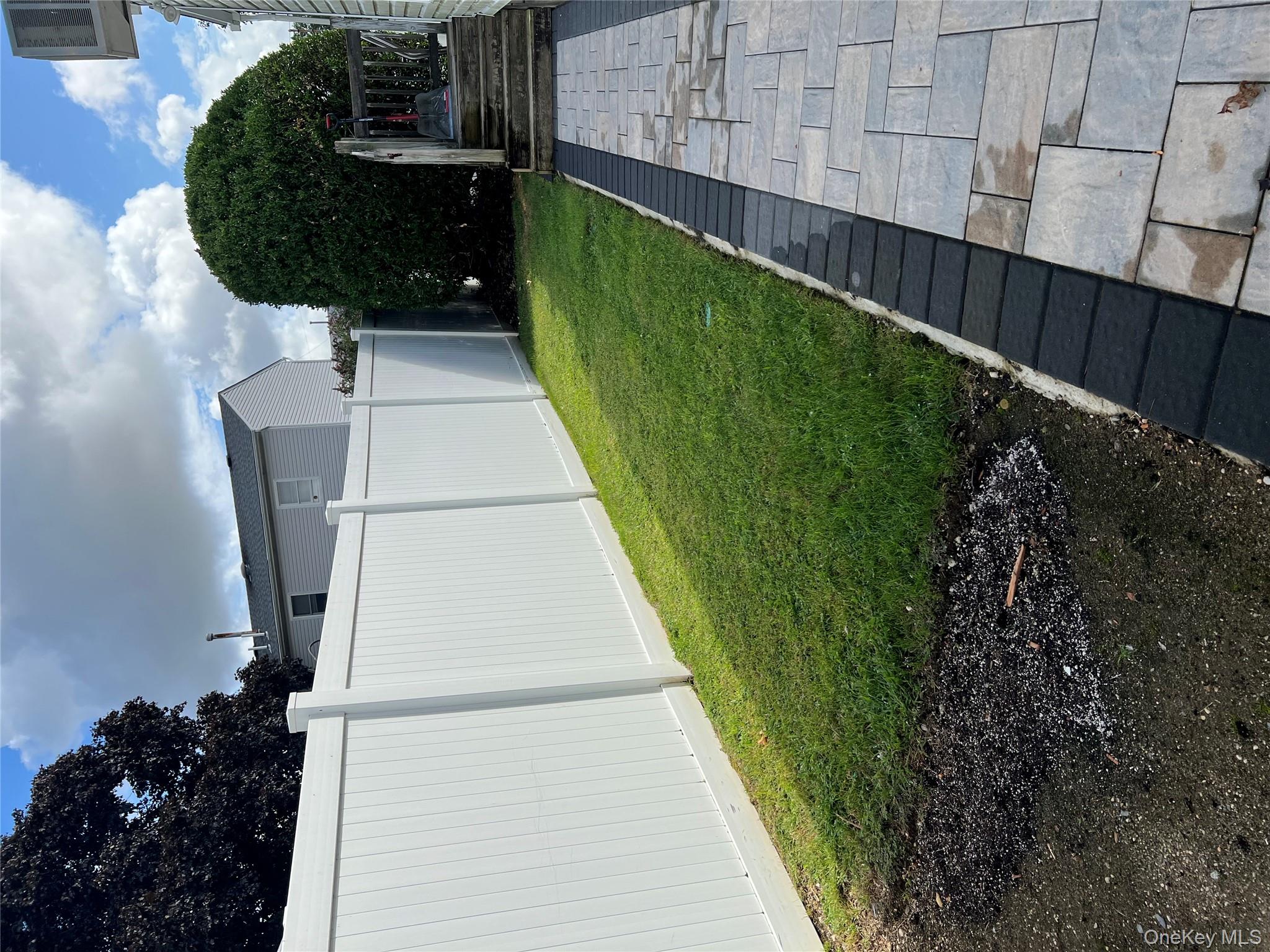 147 W 11th Street, Deer Park, NY 11729