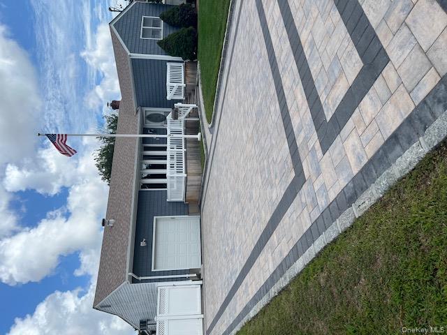 147 W 11th Street, Deer Park, NY 11729