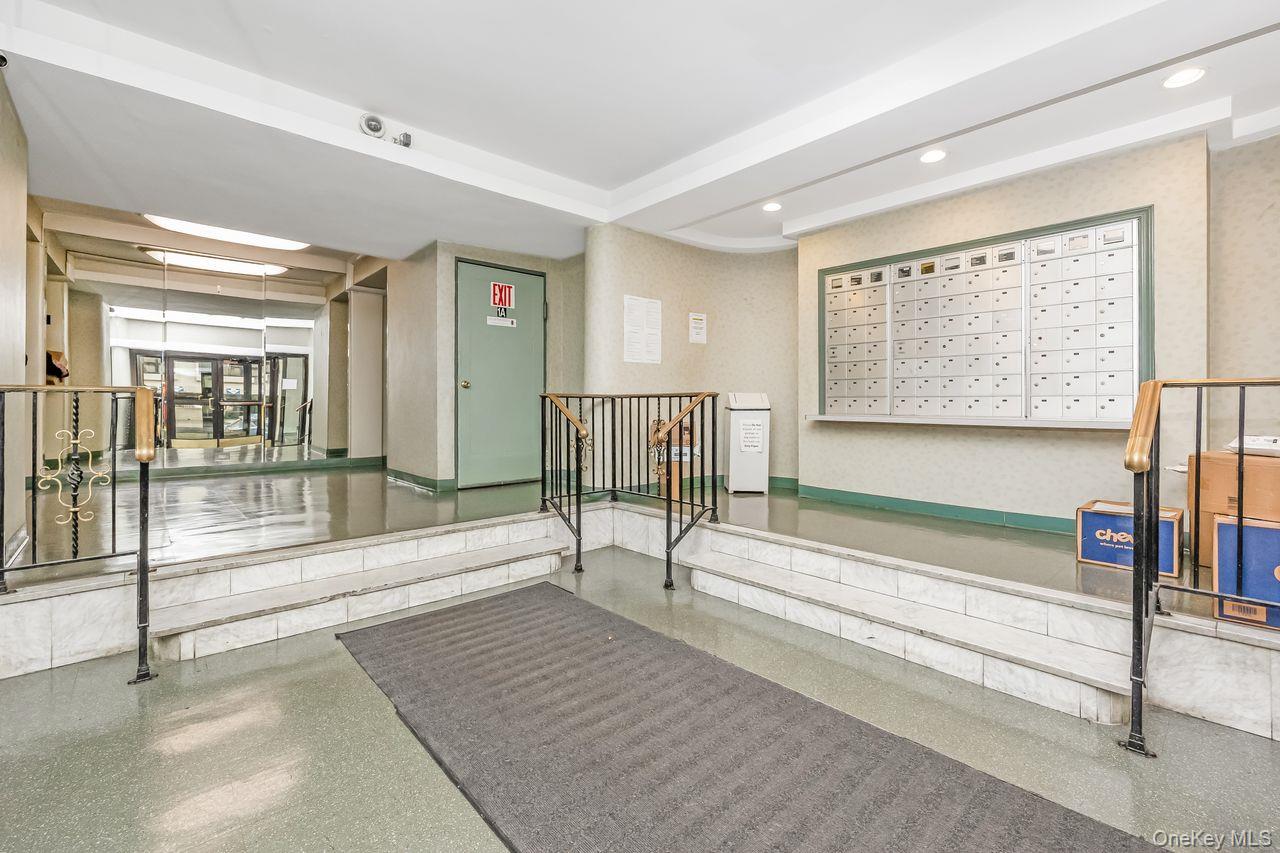 9850 63rd Drive # 1F, Rego Park, NY 11374