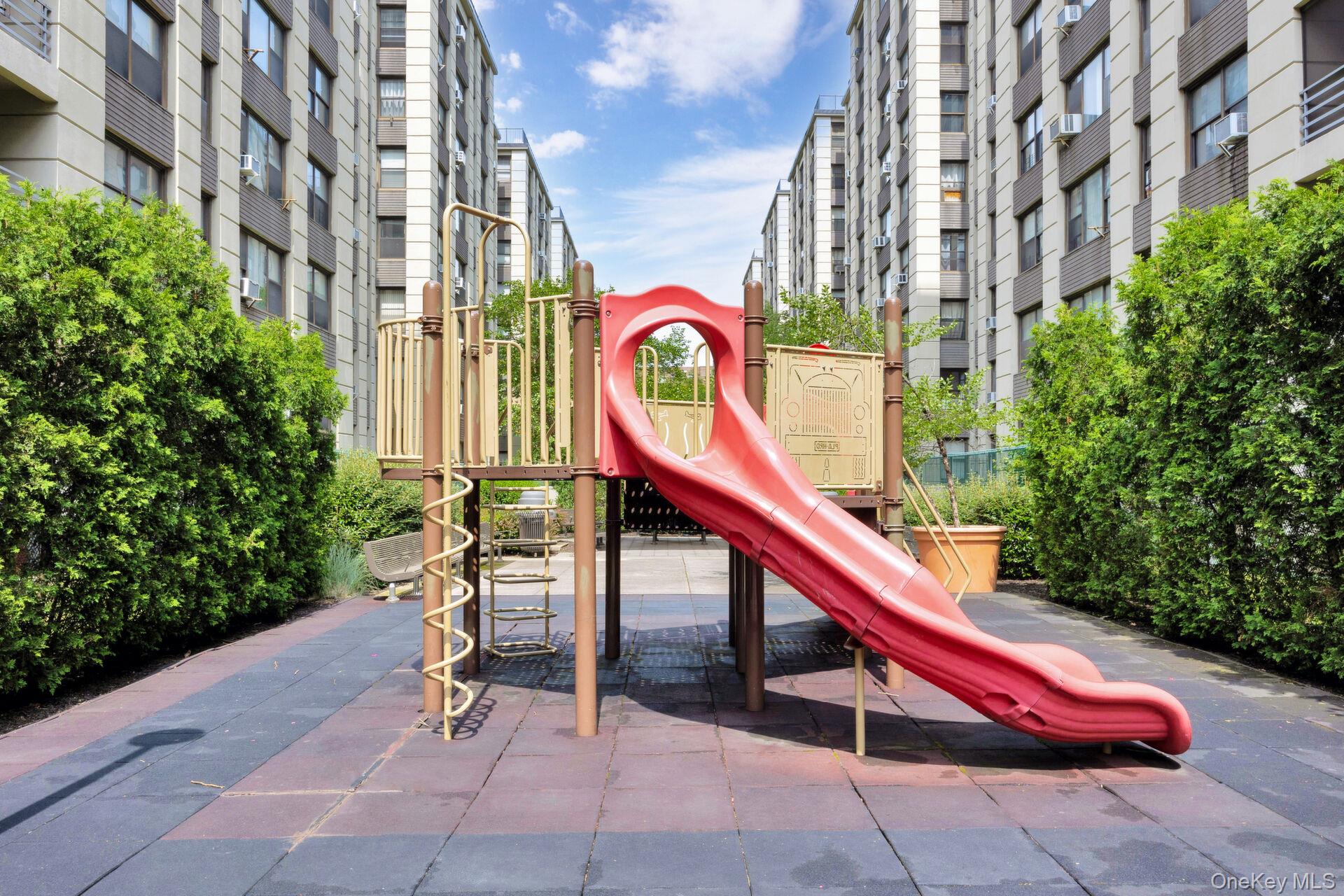 9850 63rd Drive # 1F, Rego Park, NY 11374