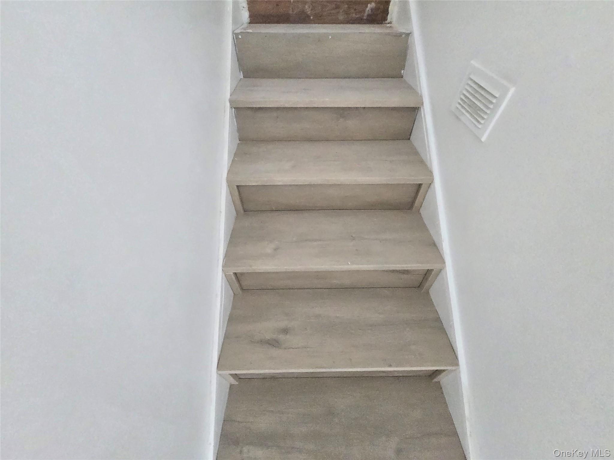 13 Skunk Hollow Road, South Fallsburg, NY 12779