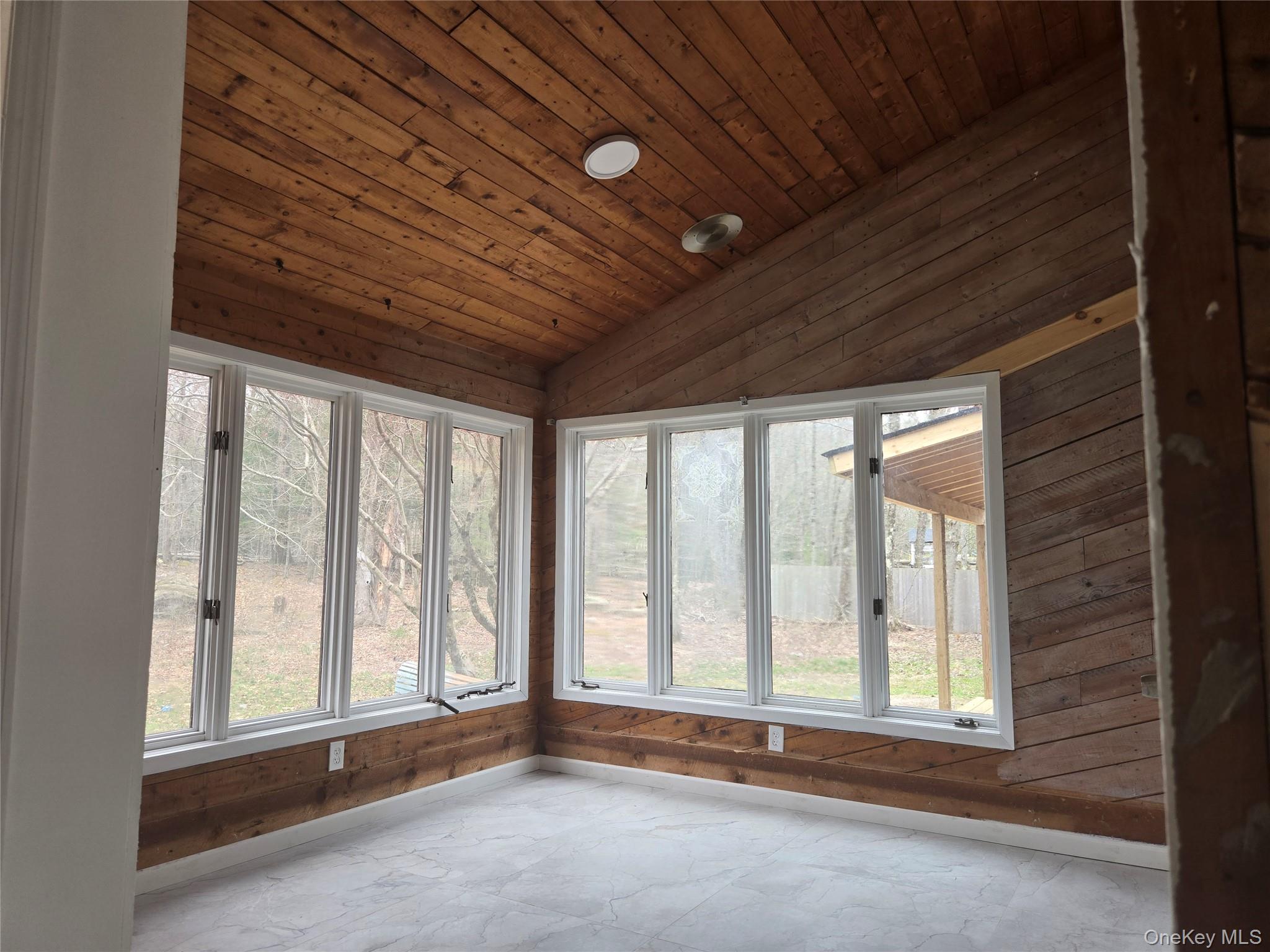 13 Skunk Hollow Road, South Fallsburg, NY 12779