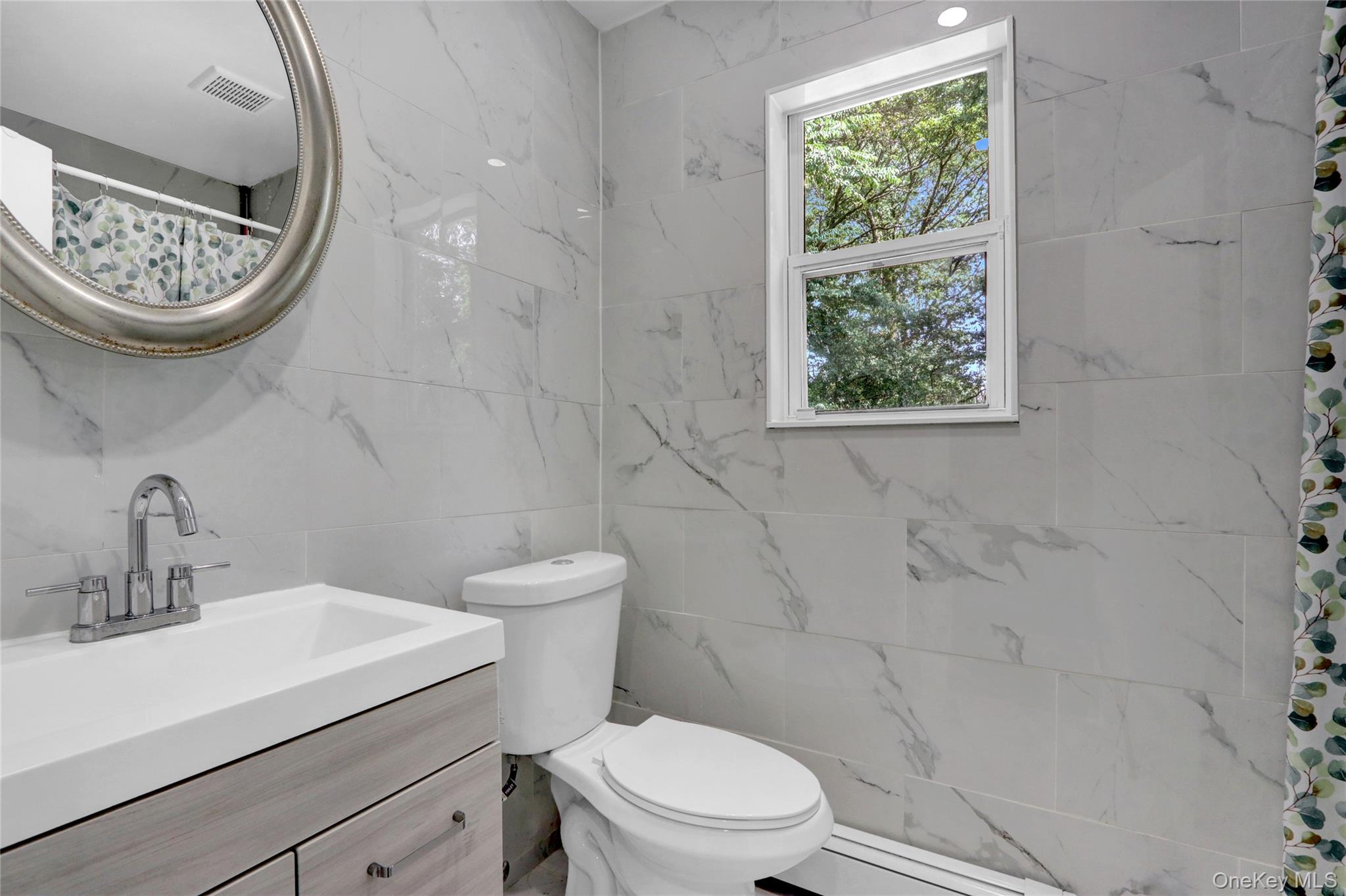 100 Erlanger Boulevard, North Babylon, NY 11703