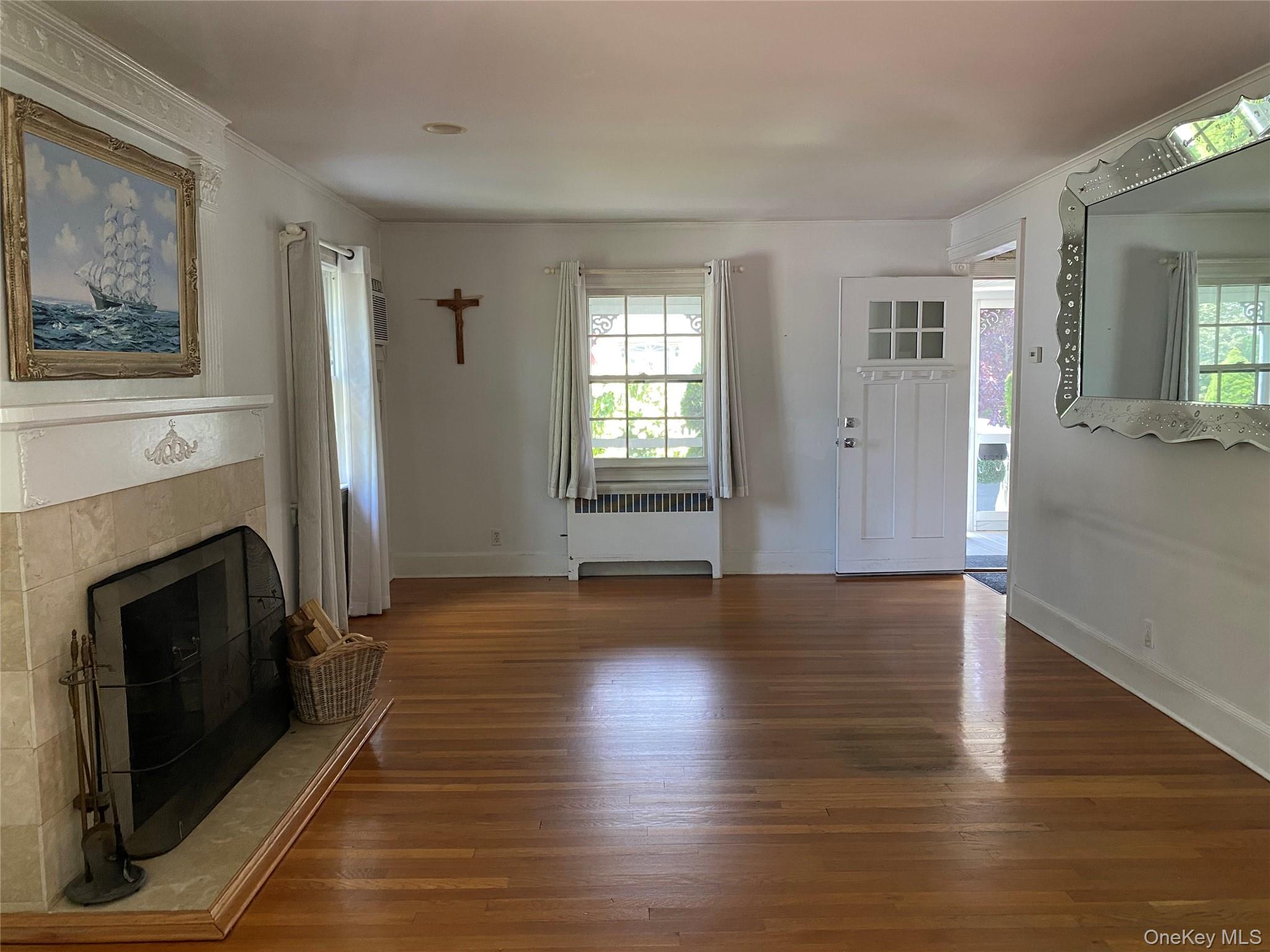 3937 John Lane, Seaford, NY 11783