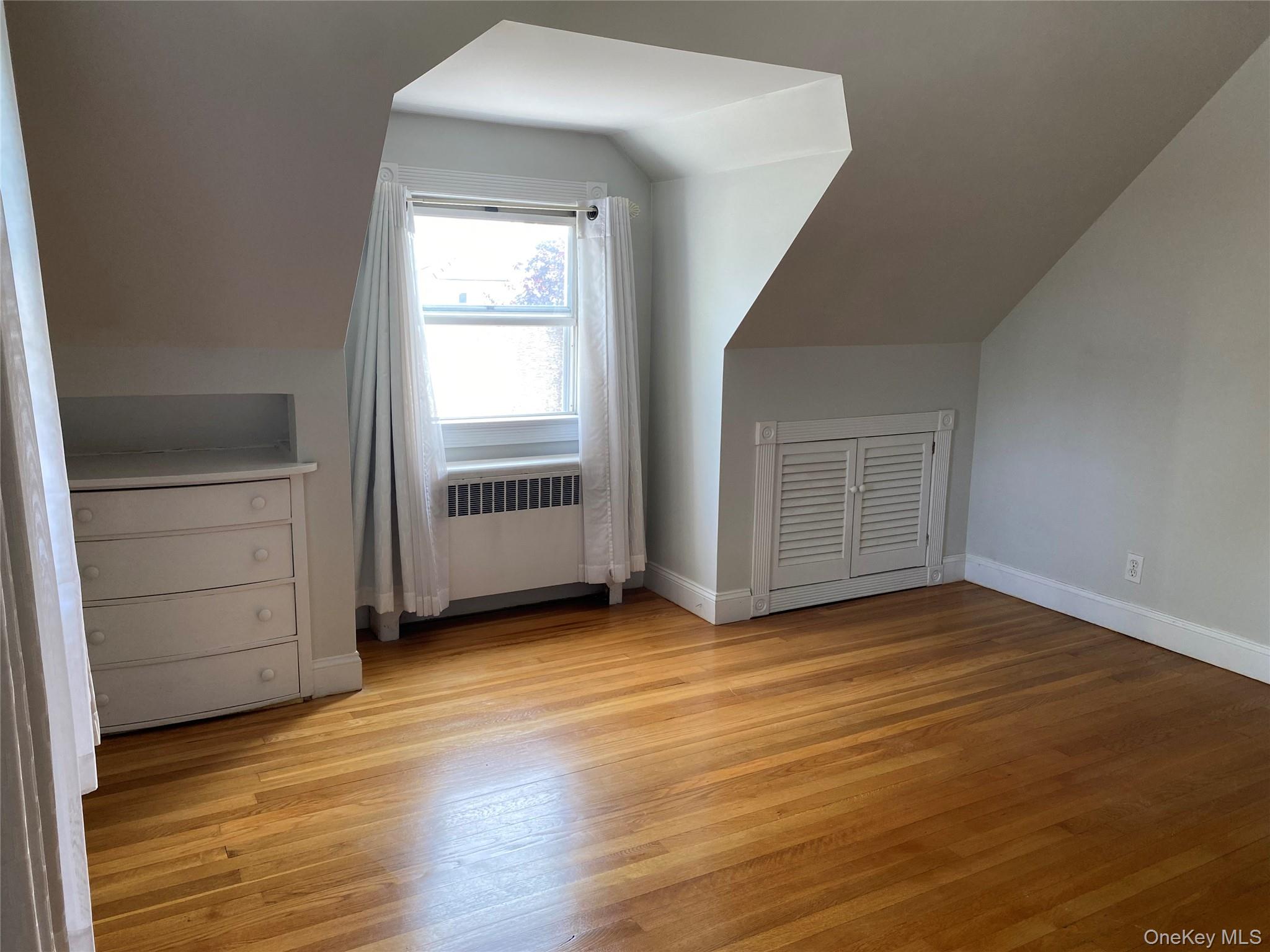 3937 John Lane, Seaford, NY 11783