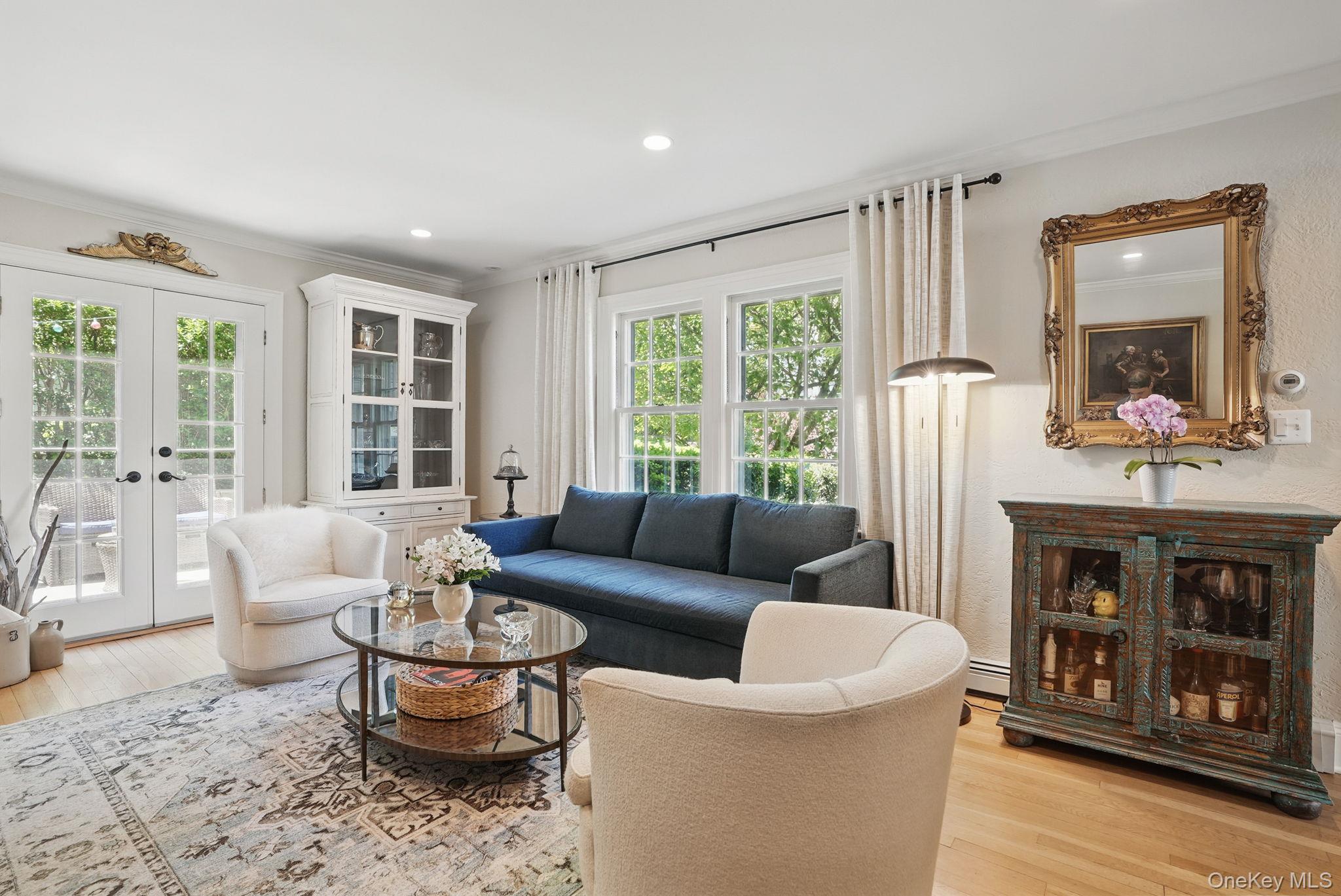 16 Coralyn Road, Scarsdale, NY 10583