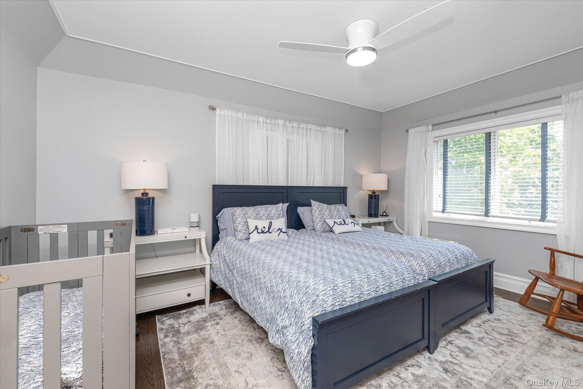 7 Stuyvesant Place, Lawrence, NY 11559