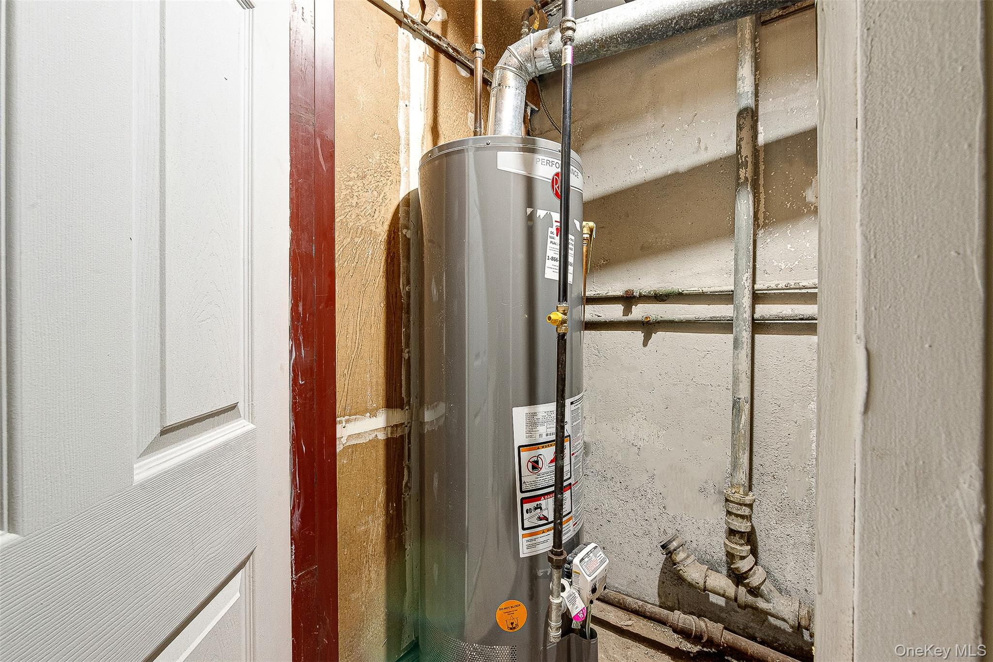 72-89 Yellowstone Boulevard, Forest Hills, NY 11375