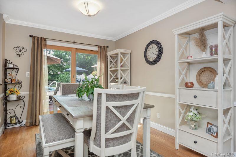 1 Earl Road, Melville, NY 11747