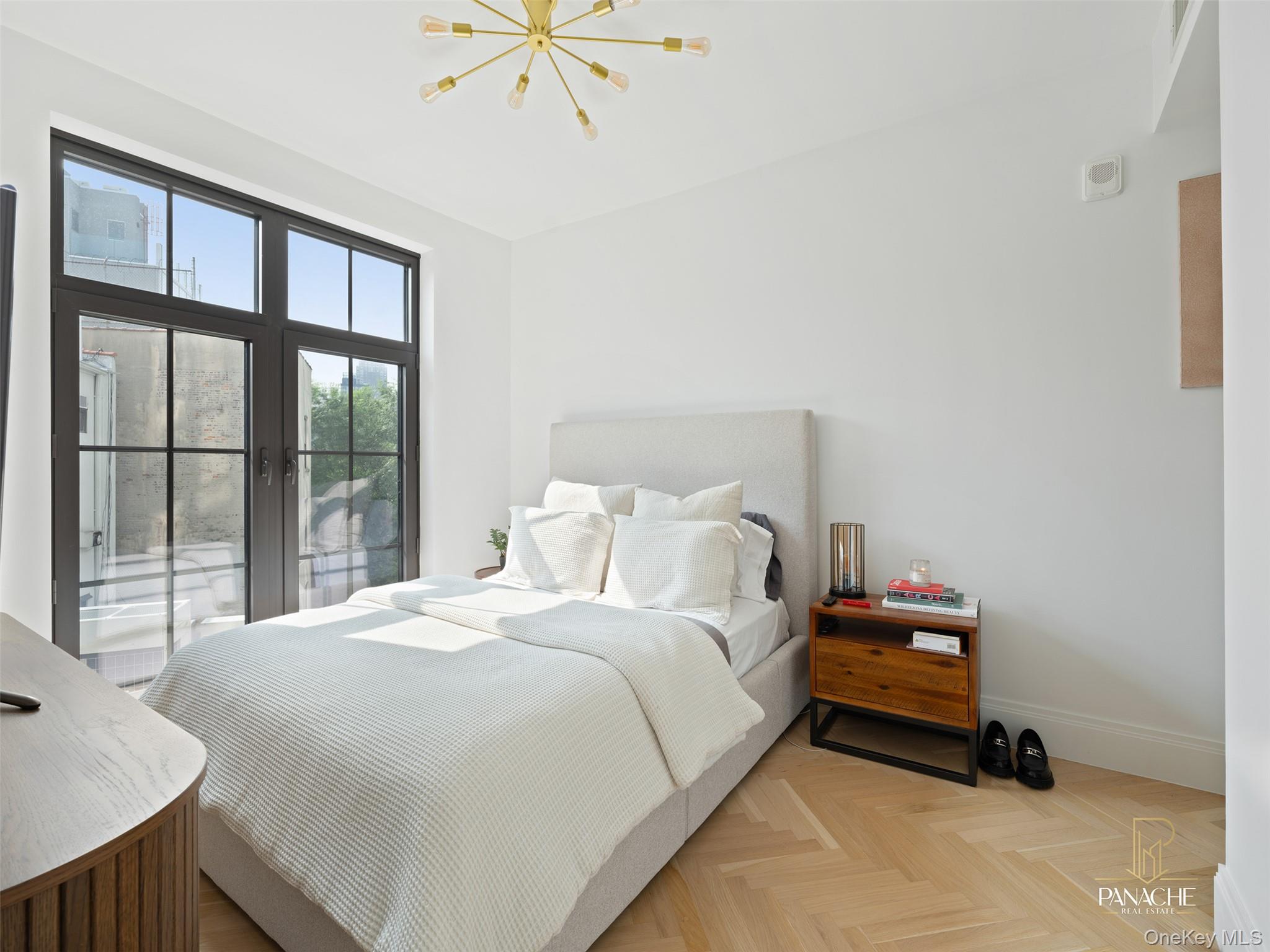 300 W 122nd Street # 6N, New York (Manhattan), NY 10027