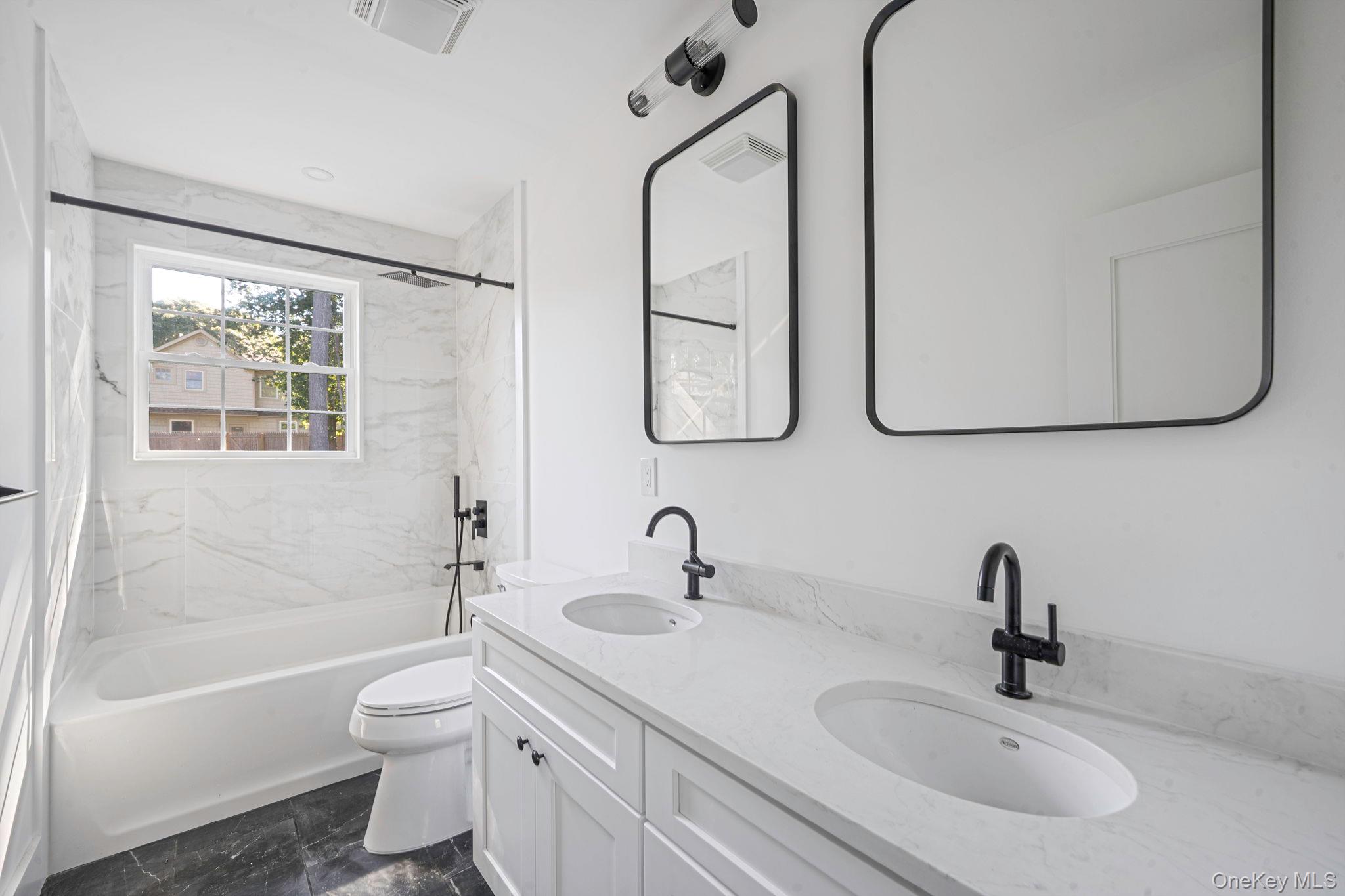 14 Long View Drive, Wading River, NY 11792