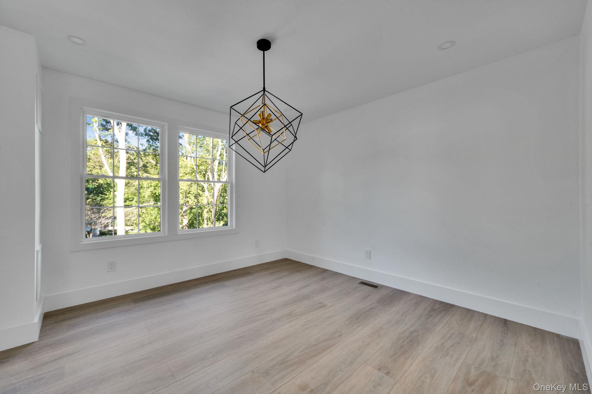 14 Long View Drive, Wading River, NY 11792