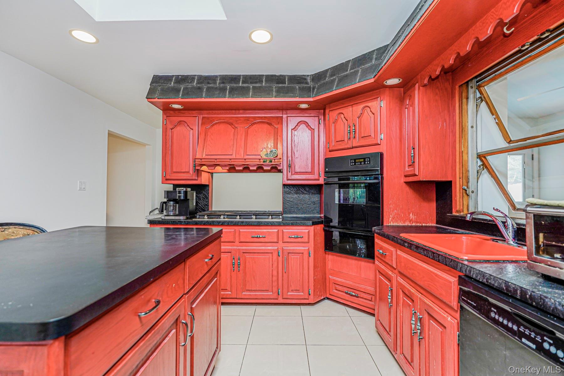 74 Longfellow Avenue, Staten Island, NY 10301