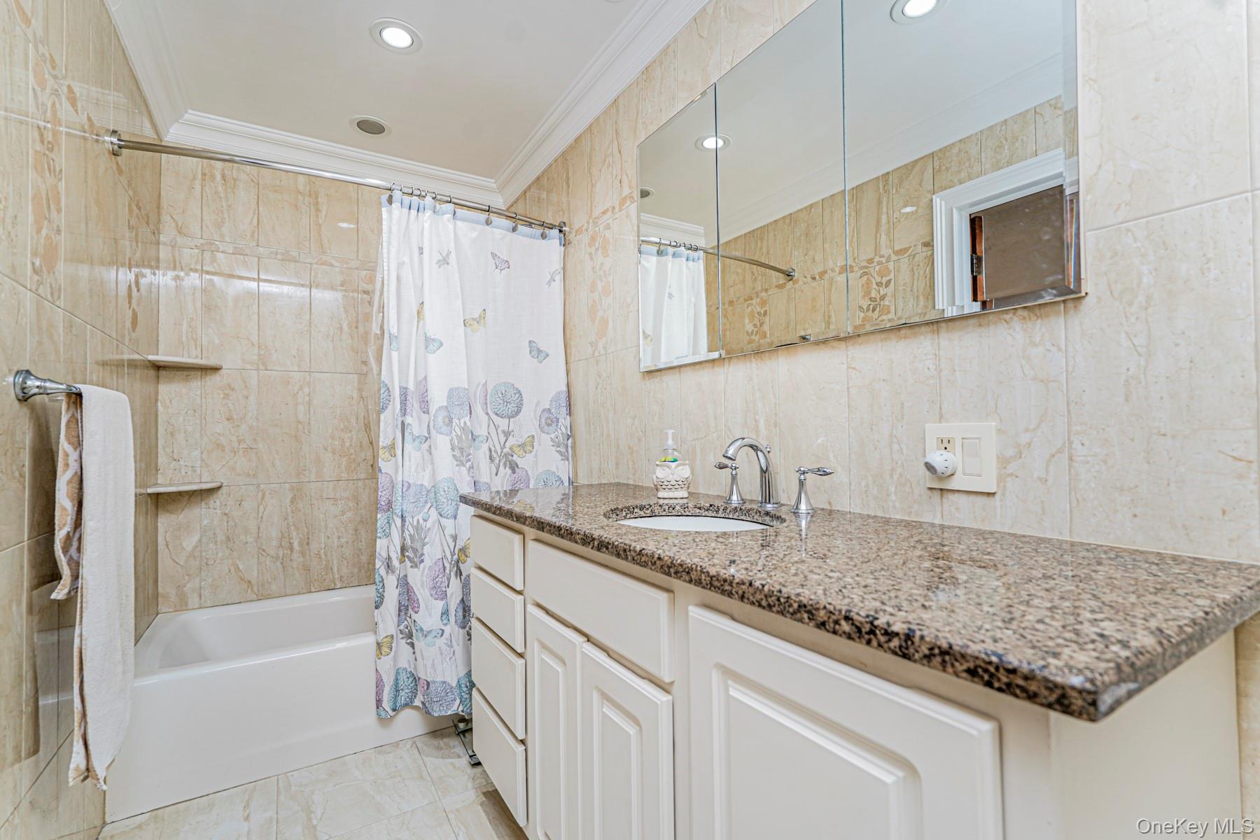 74 Longfellow Avenue, Staten Island, NY 10301