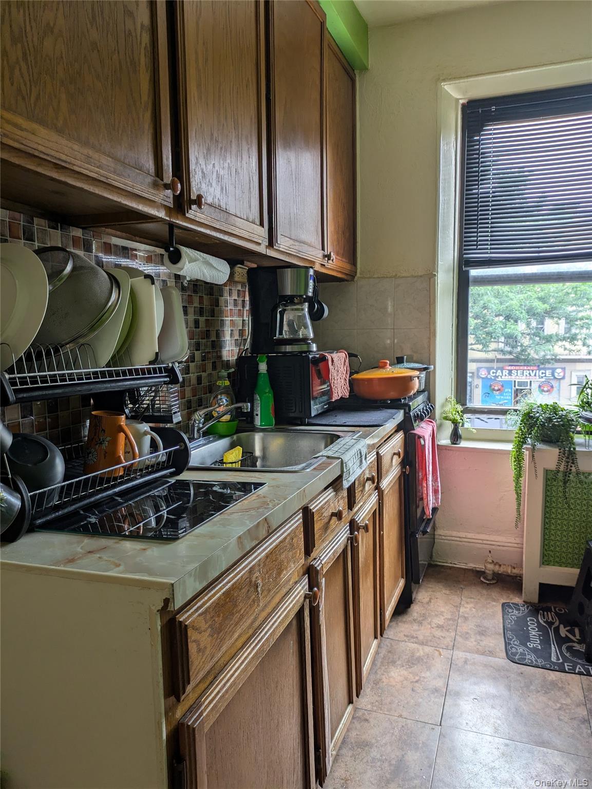 196 Highlawn Avenue, Brooklyn, NY 11223