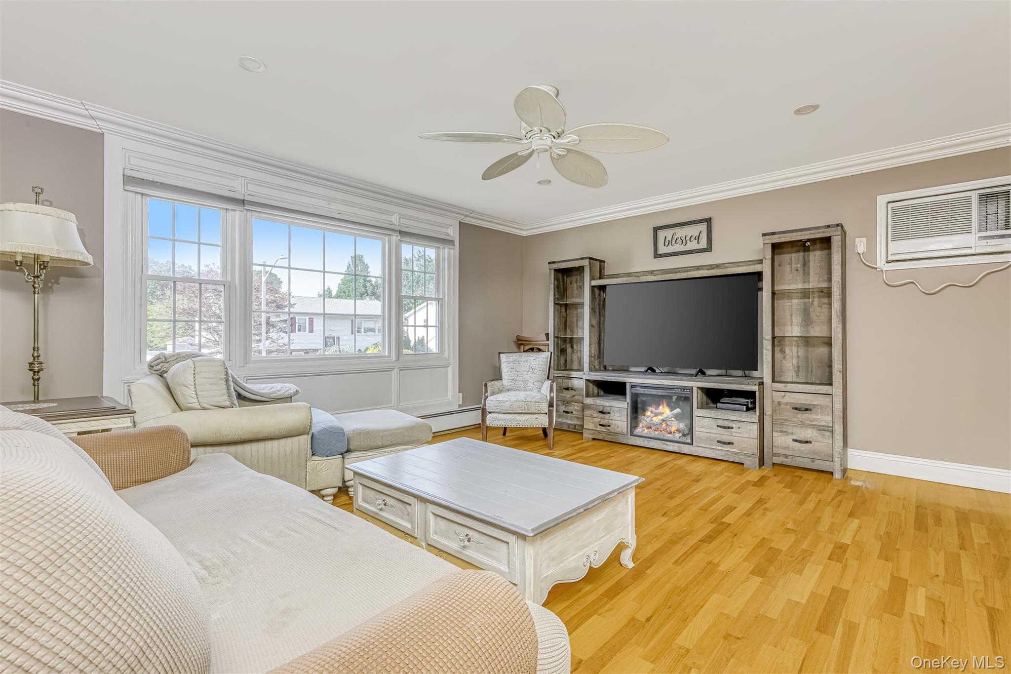 2 McGovern Drive, Garnerville, NY 10923