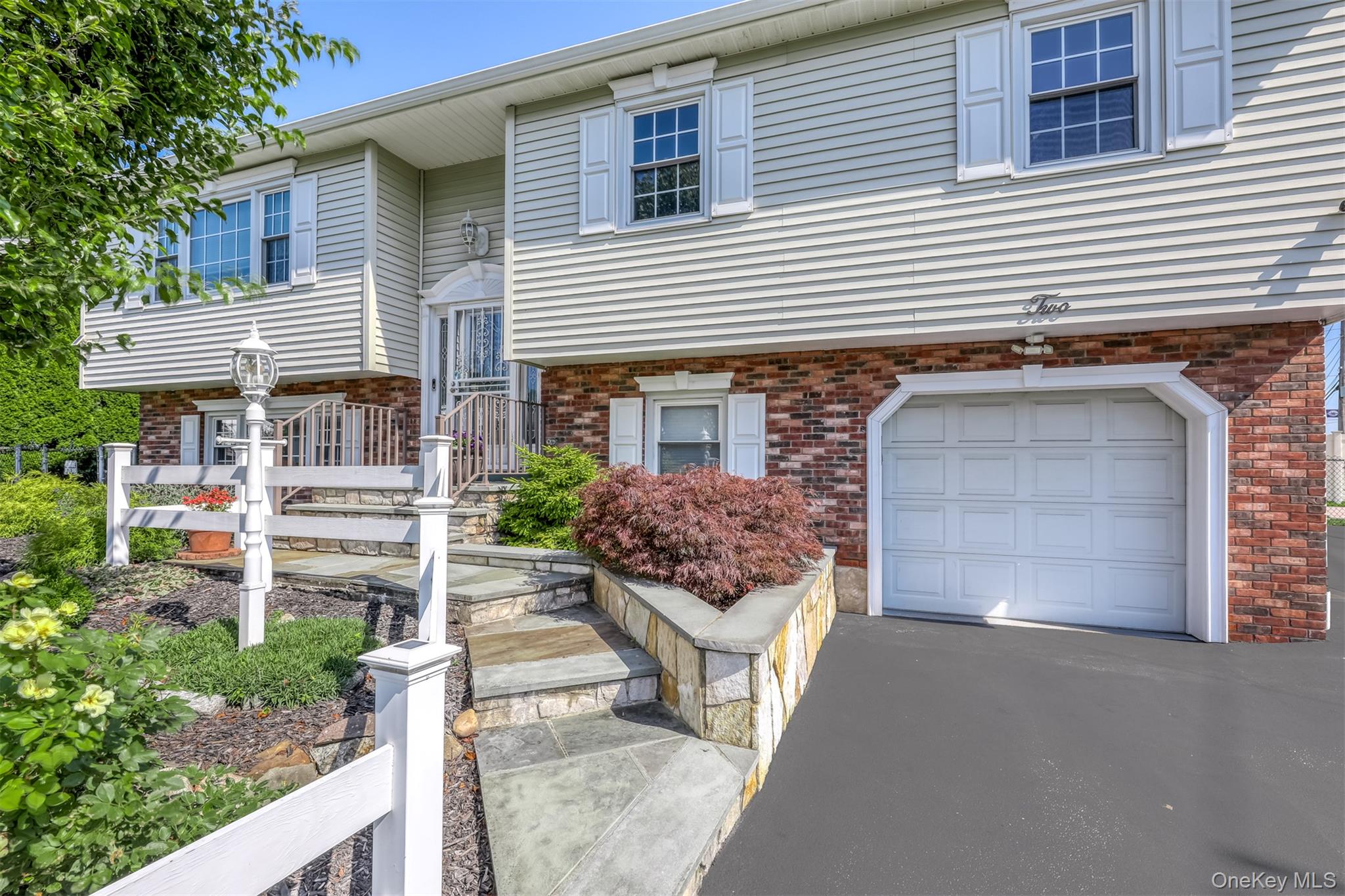 2 McGovern Drive, Garnerville, NY 10923