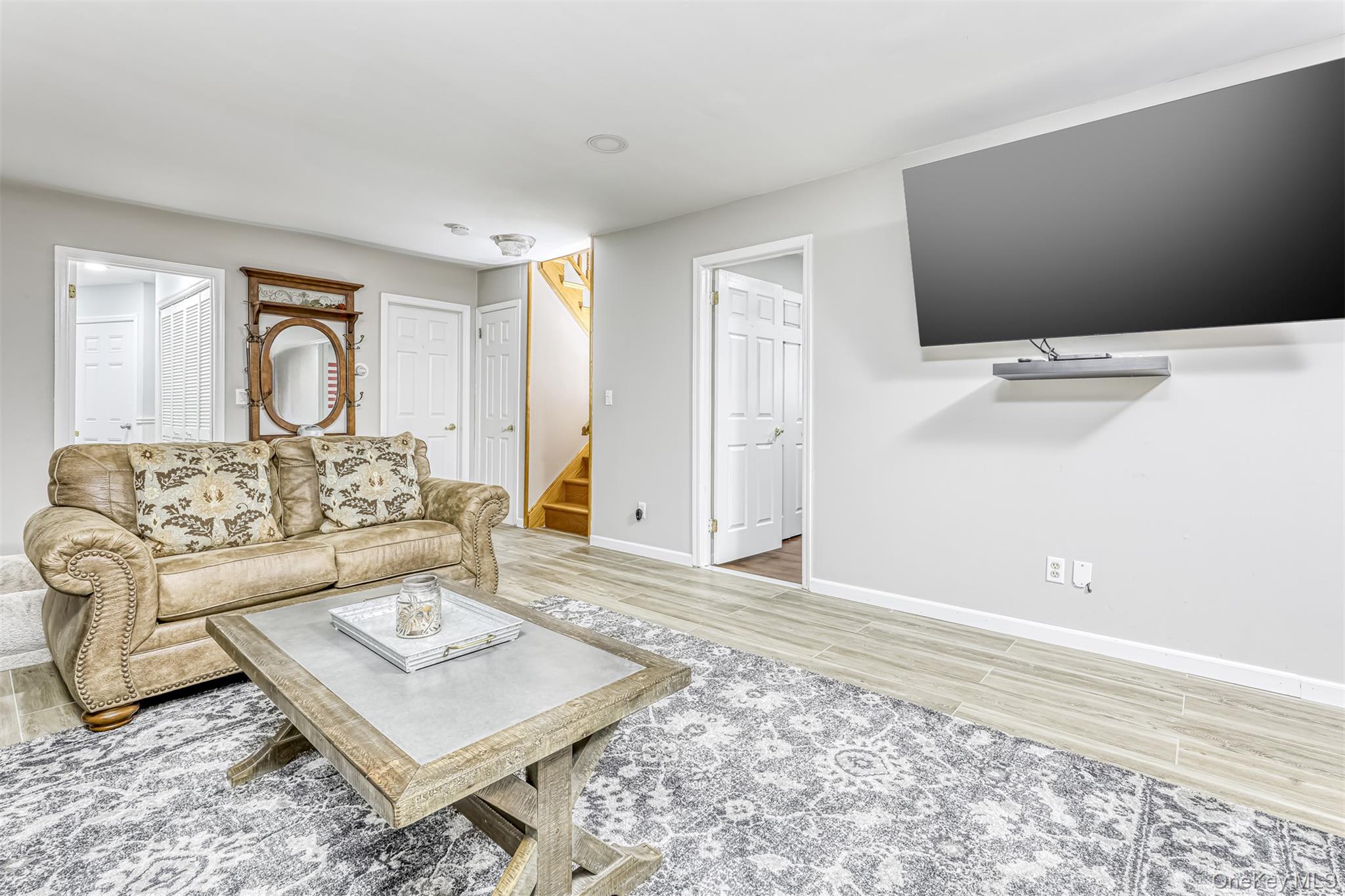 2 McGovern Drive, Garnerville, NY 10923