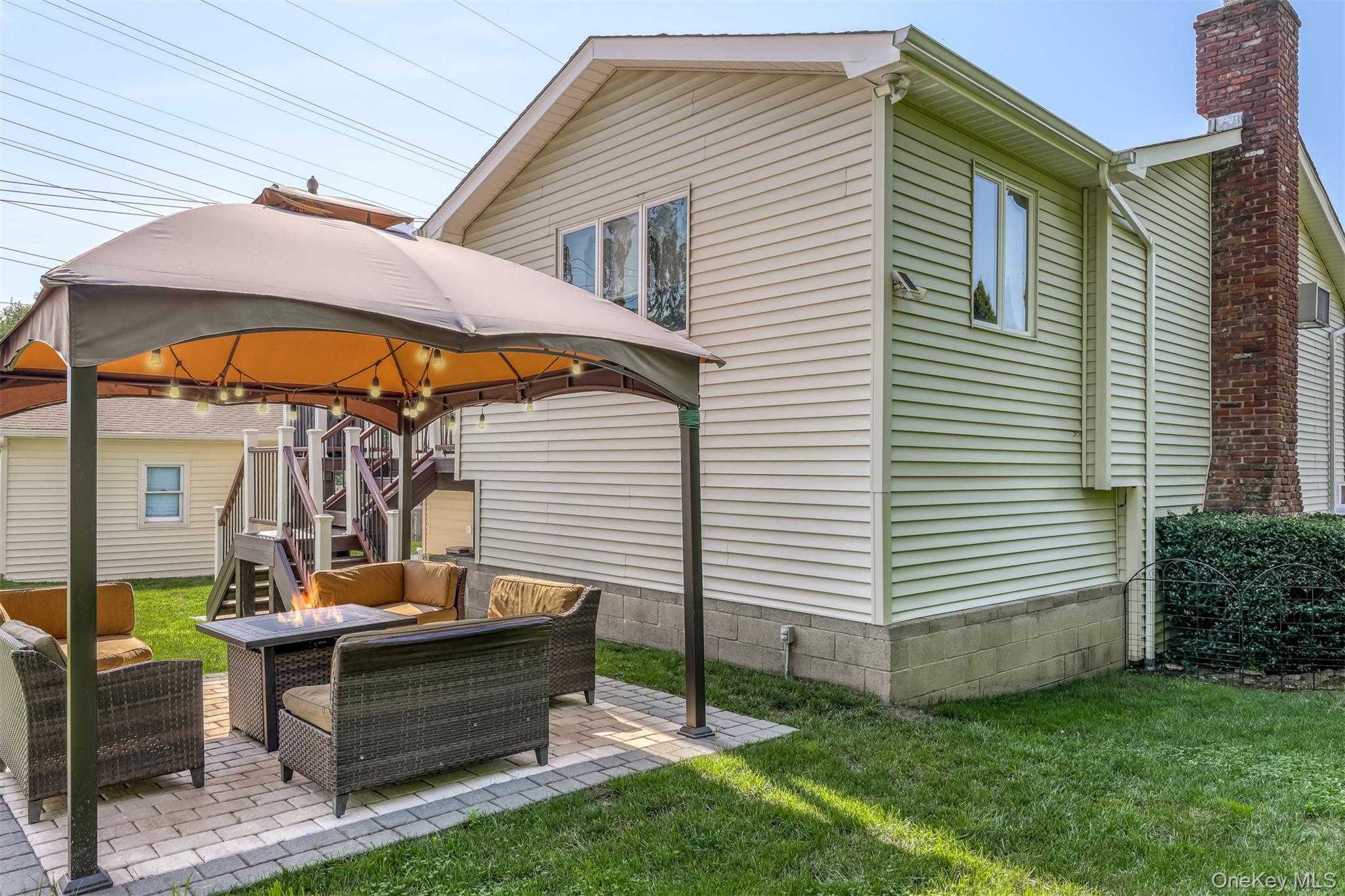 2 McGovern Drive, Garnerville, NY 10923